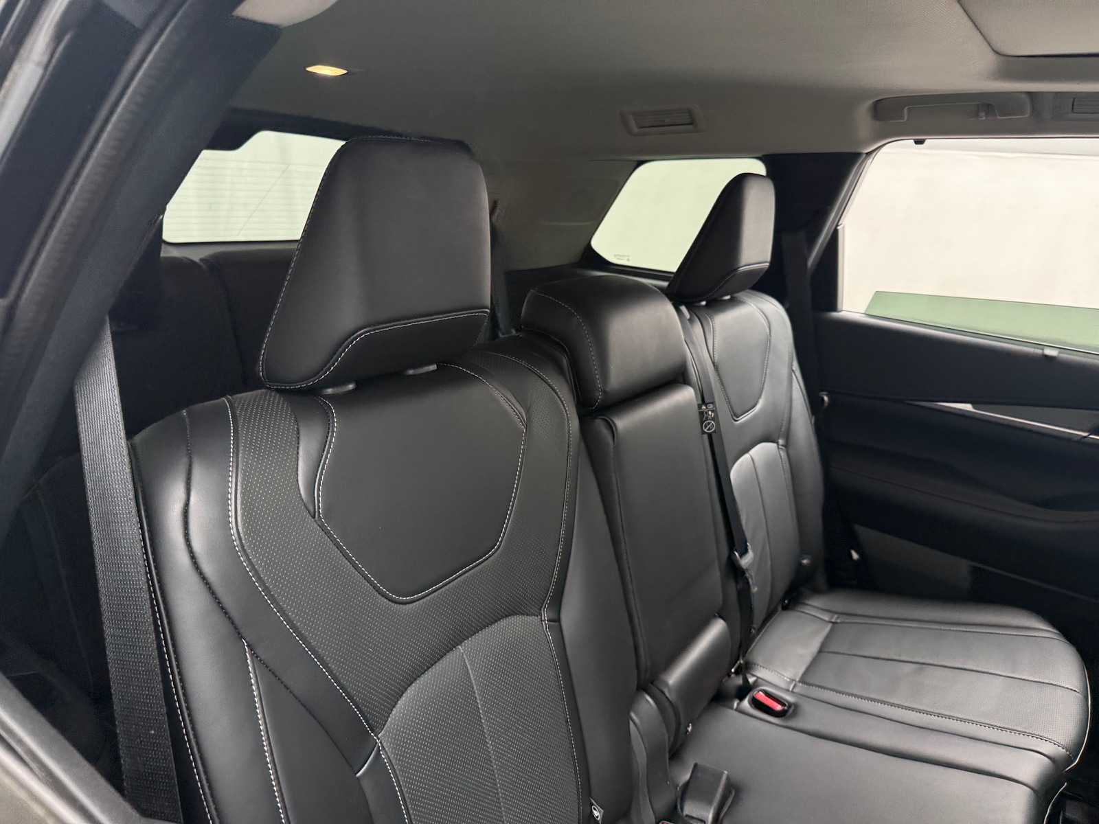 Thumbnail: 2023 INFINITI QX60 - 5