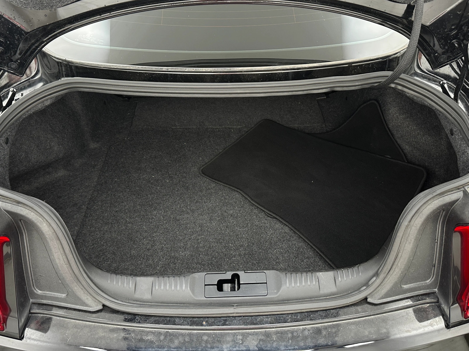 Thumbnail: 2020 Ford Mustang - 4