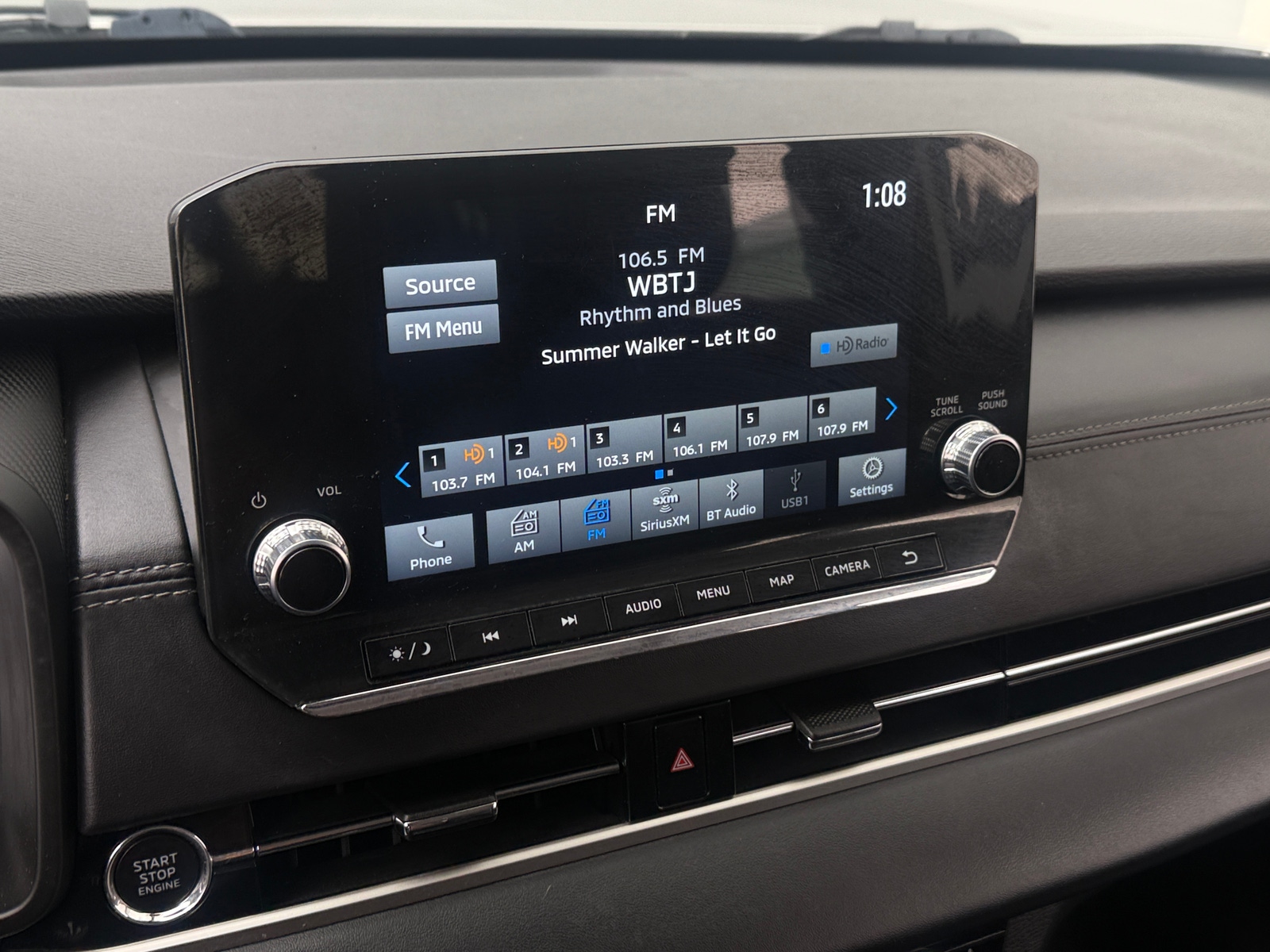 Thumbnail: 2022 Mitsubishi Outlander - 3