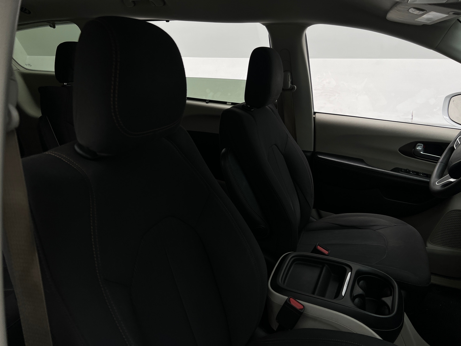 Thumbnail: 2018 Chrysler Pacifica - 2