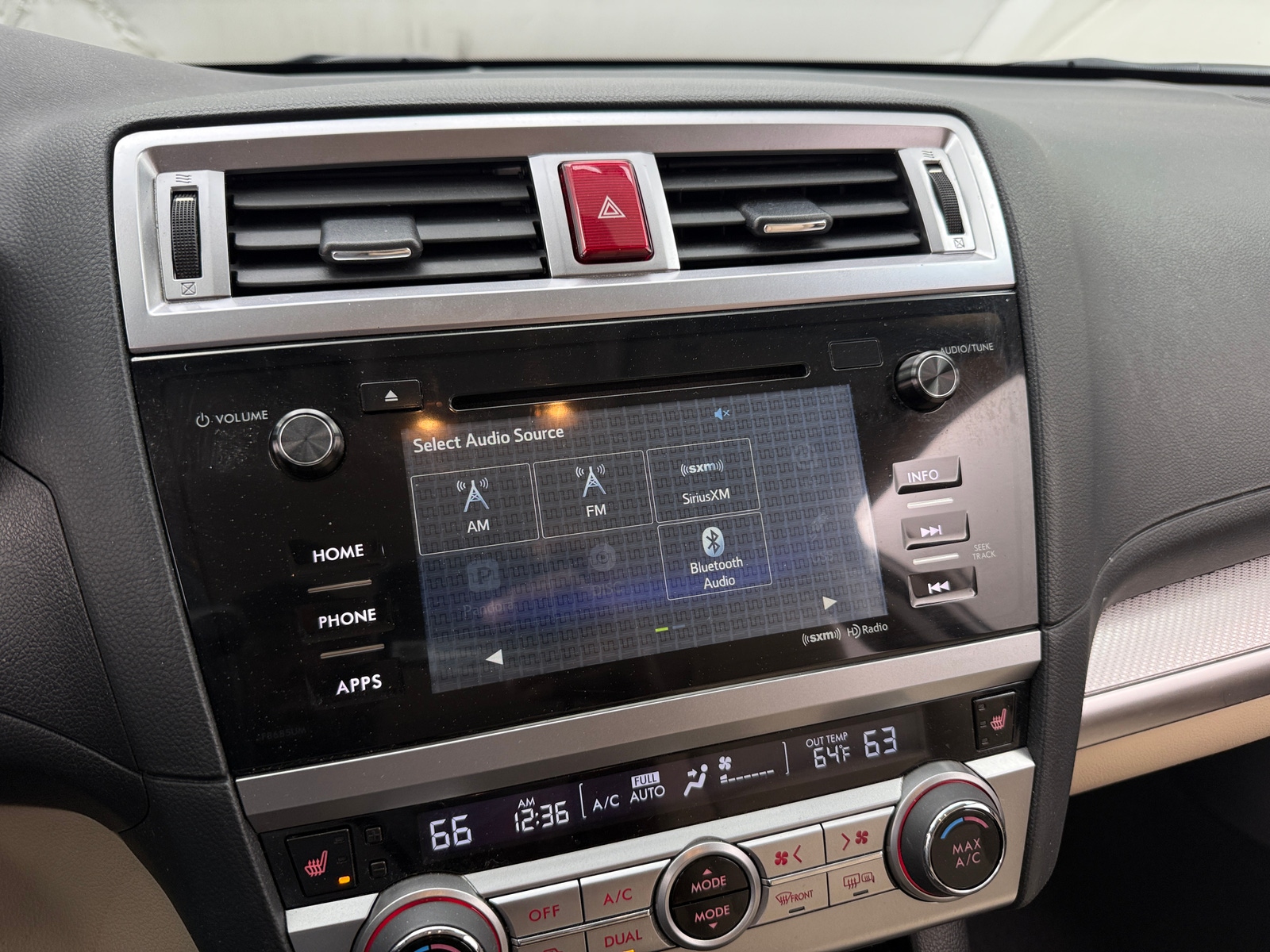 Thumbnail: 2016 Subaru Outback - 4