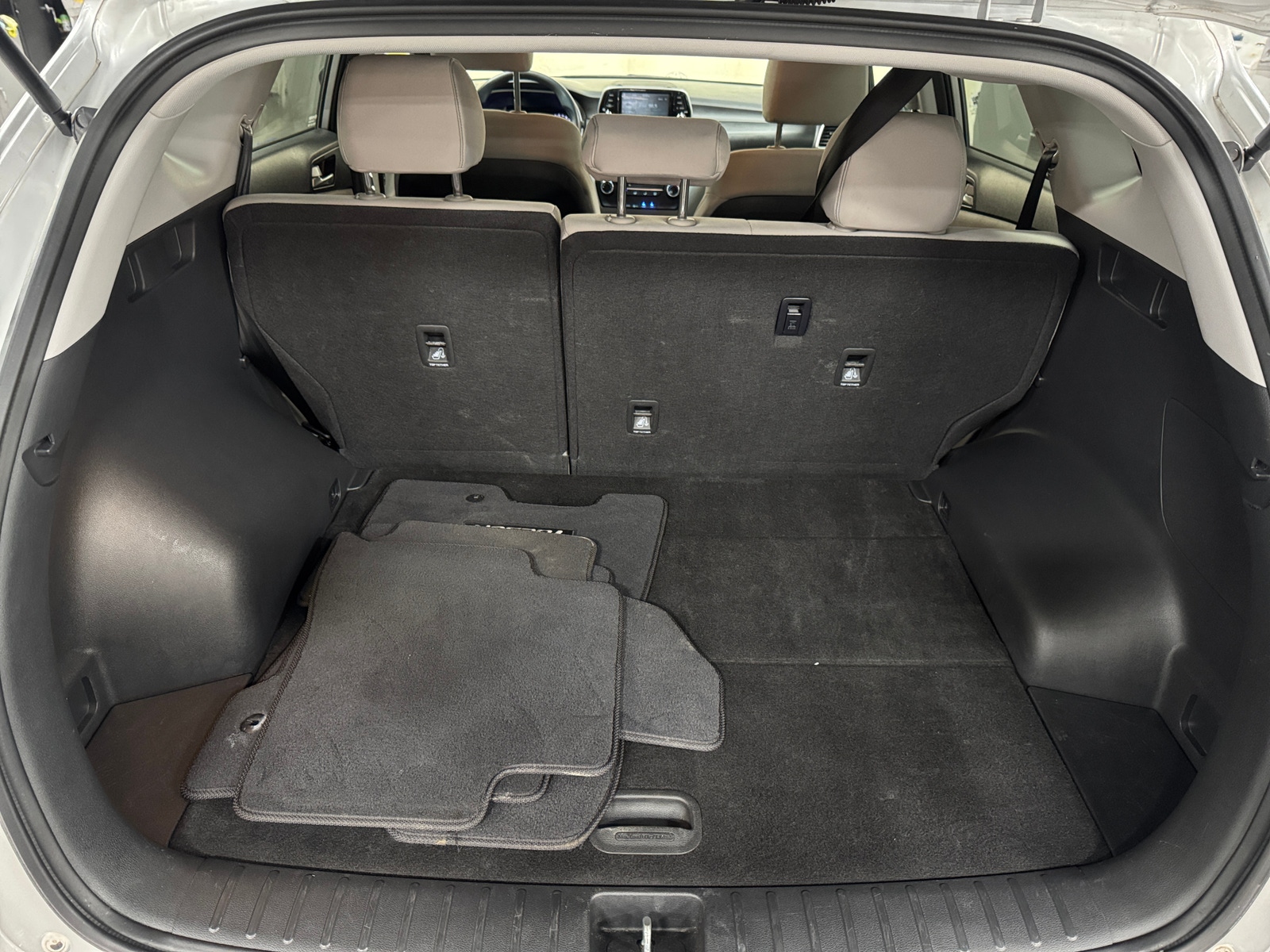 Thumbnail: 2019 Hyundai Tucson - 7