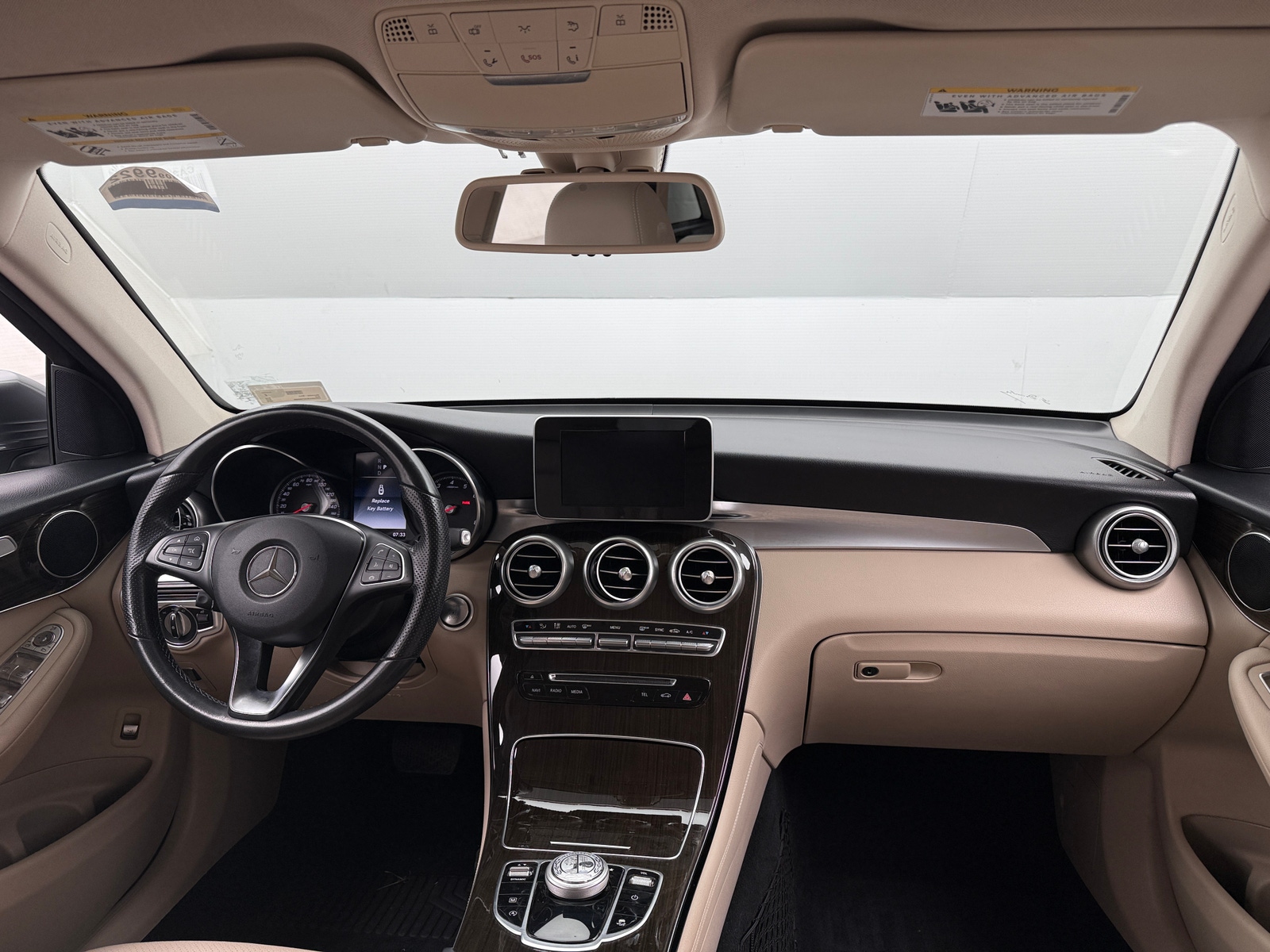 Thumbnail: 2019 Mercedes-Benz GLC - 2