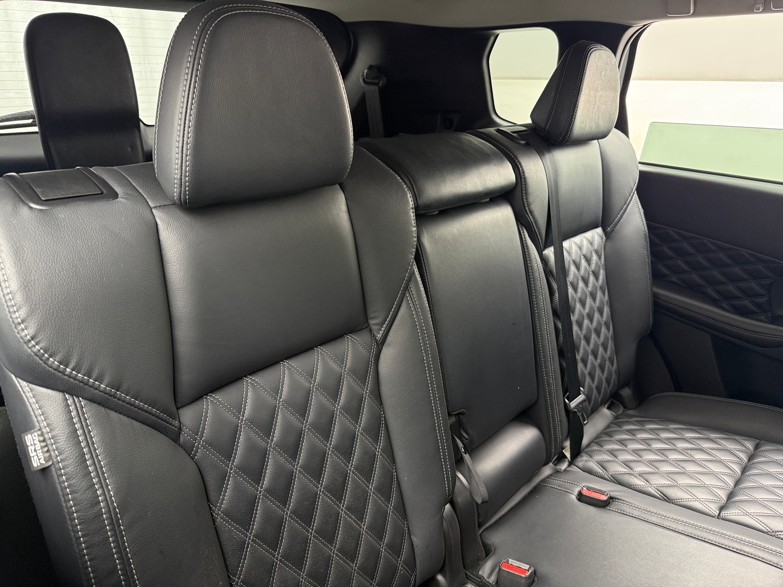 Thumbnail: 2022 Mitsubishi Outlander - 5