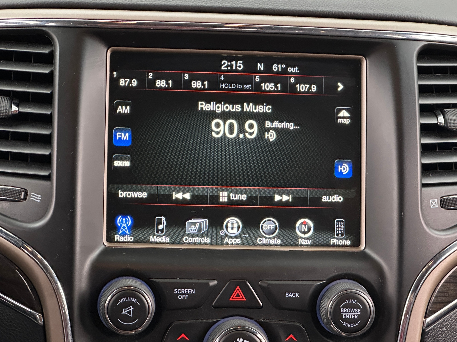 Thumbnail: 2017 Jeep Grand Cherokee - 3