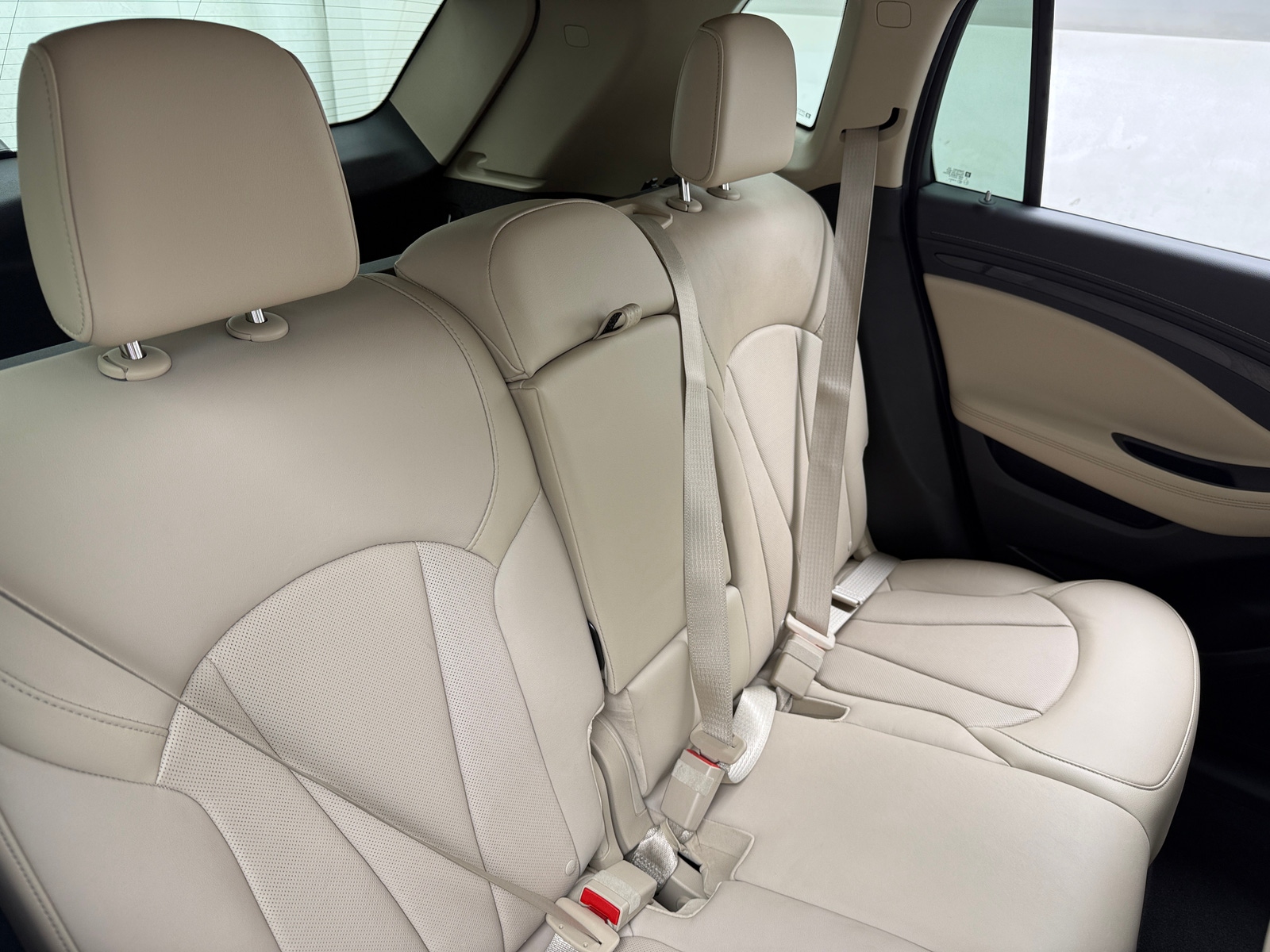 Thumbnail: 2017 Buick Envision - 5