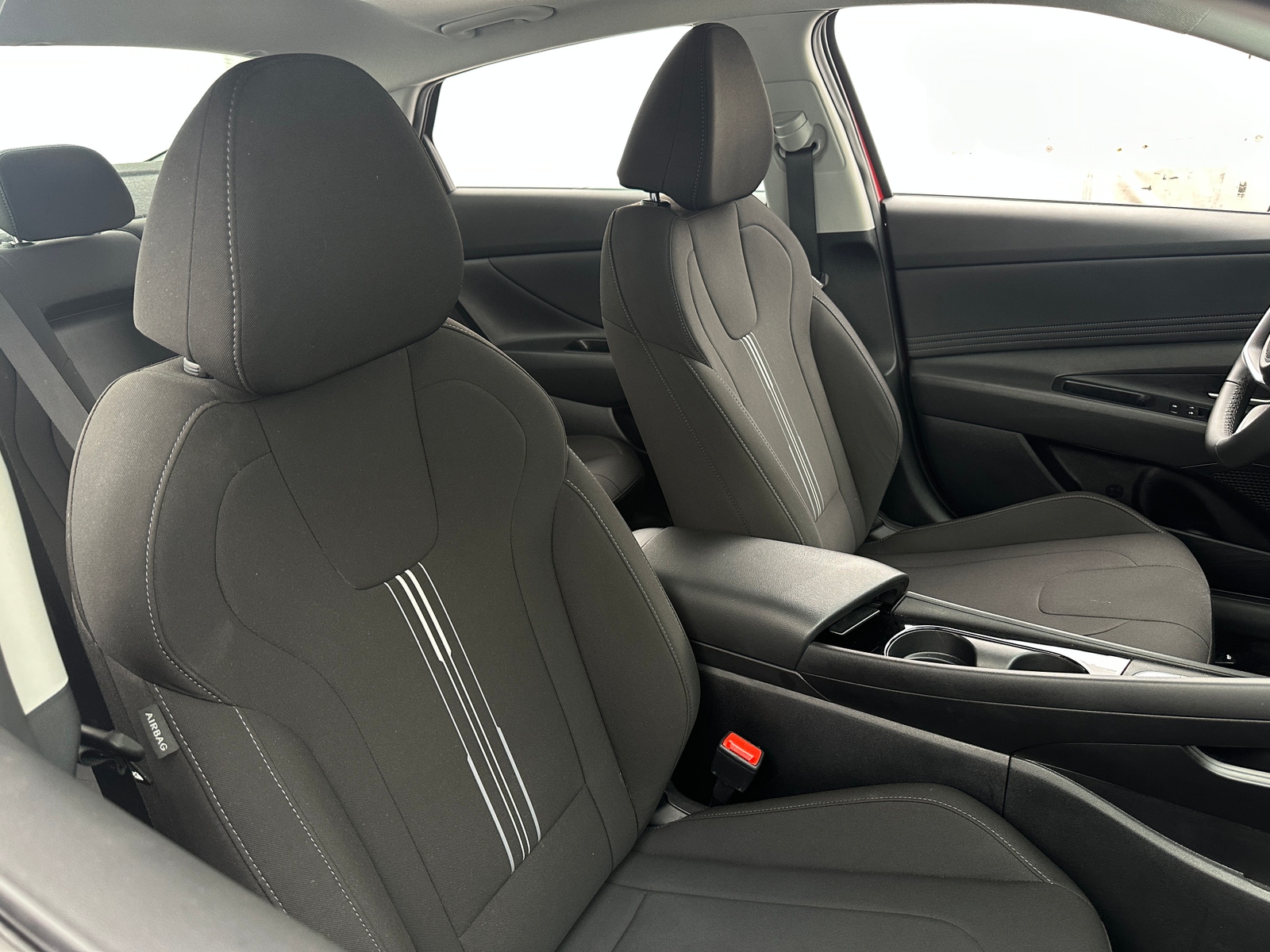 Thumbnail: 2025 Hyundai Elantra - 2