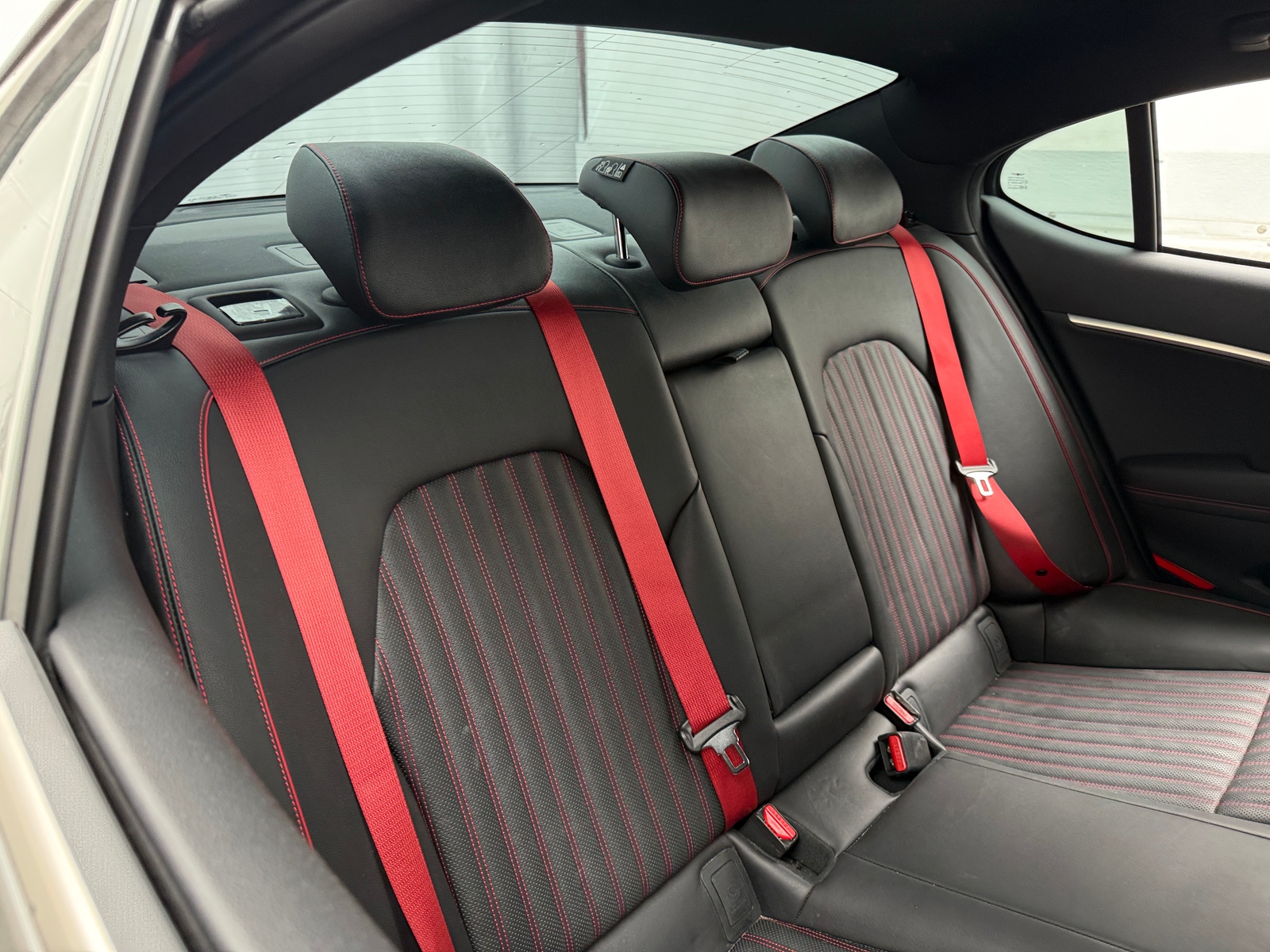 Thumbnail: 2023 Genesis G70 - 6