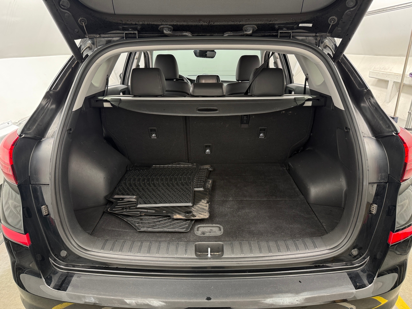 Thumbnail: 2020 Hyundai Tucson - 6