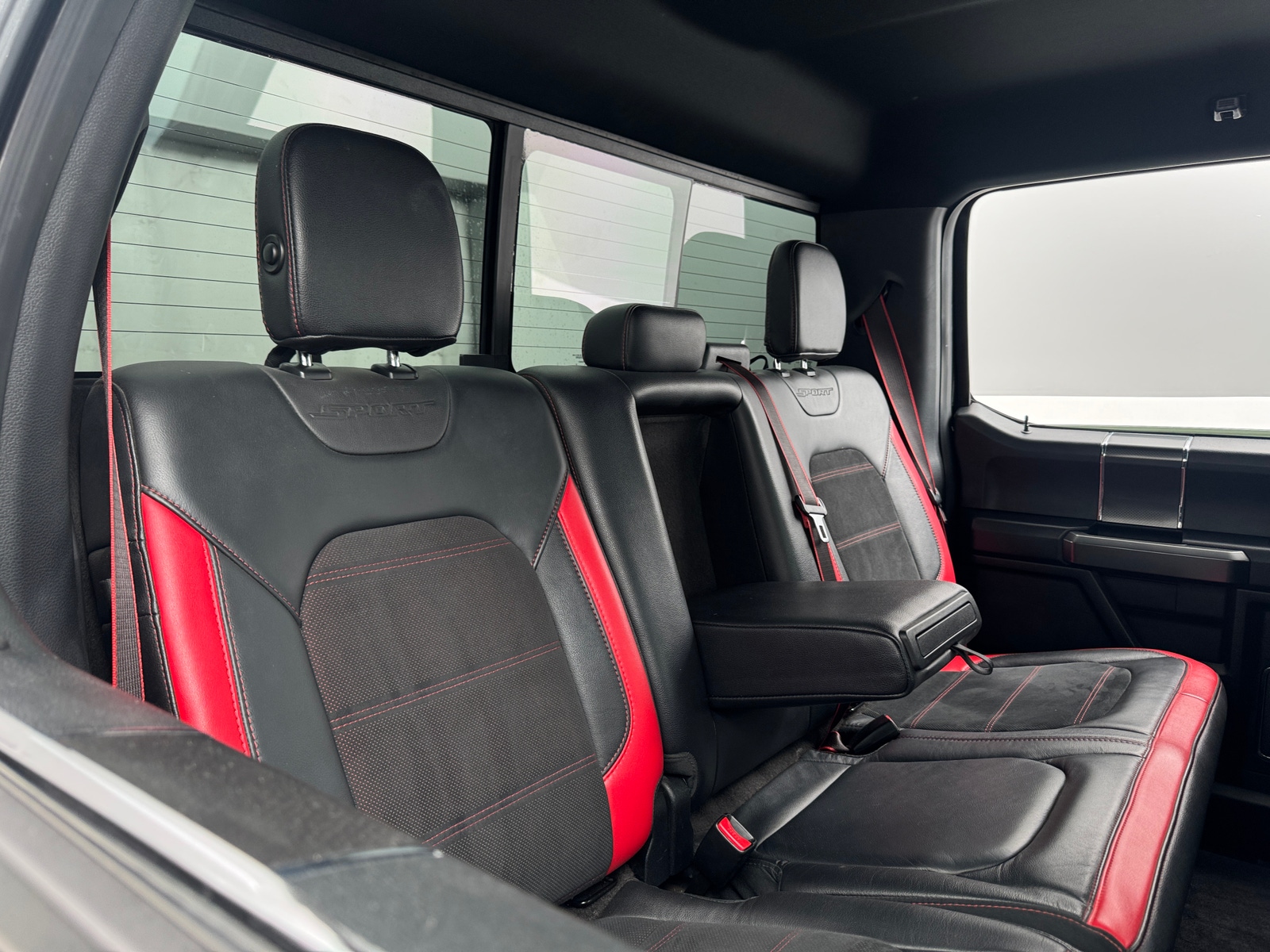 Thumbnail: 2016 Ford Econoline - 5