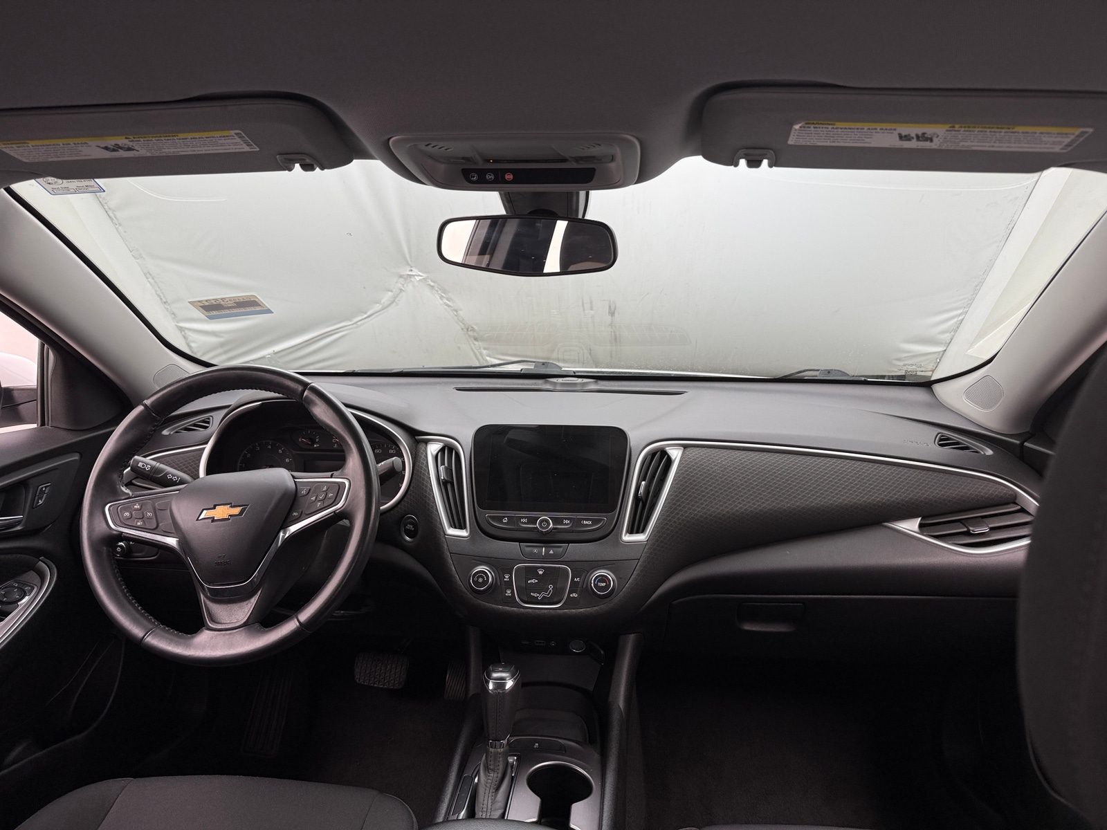 Thumbnail: 2020 Chevrolet Malibu - 3