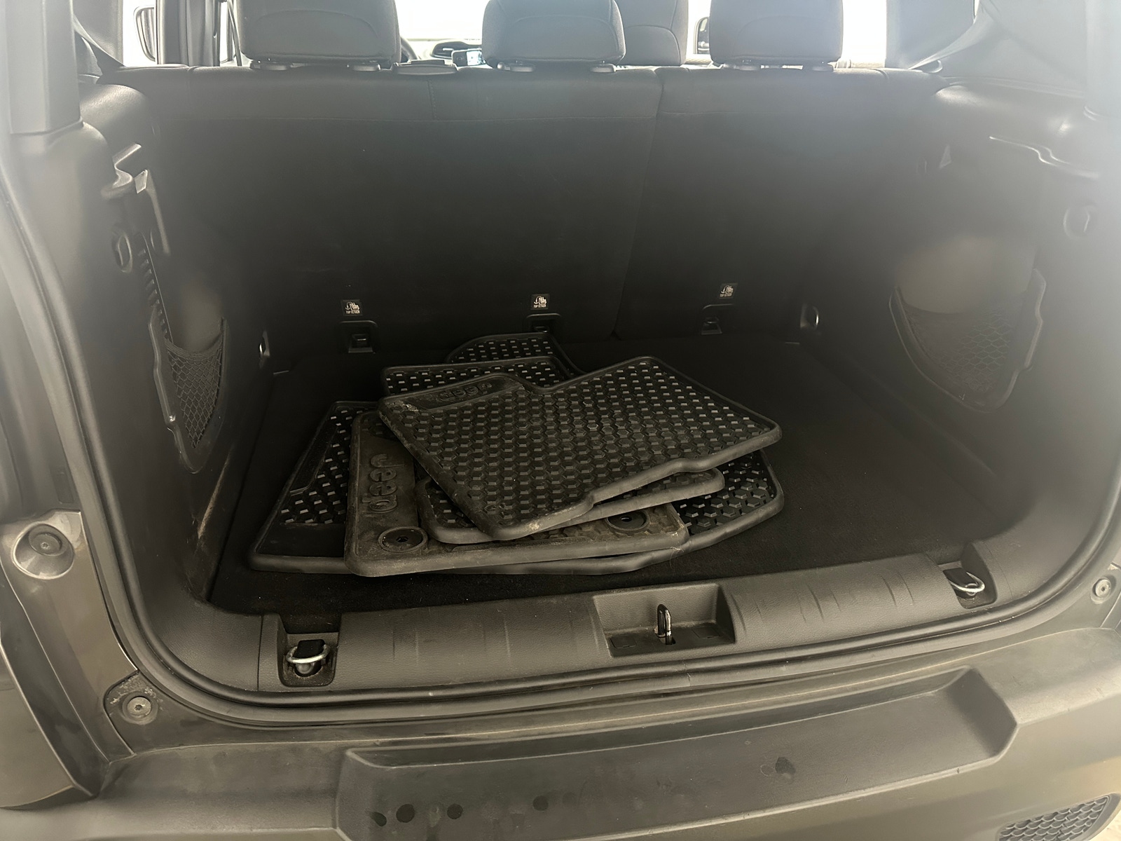 Thumbnail: 2019 Jeep Renegade - 7