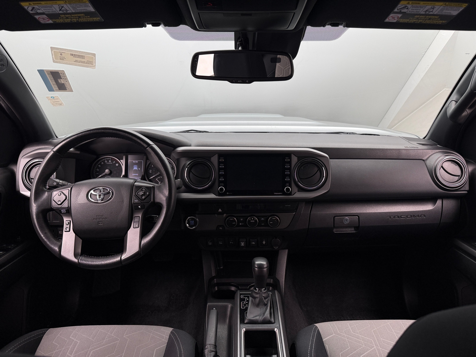 Thumbnail: 2022 Toyota Tacoma - 3