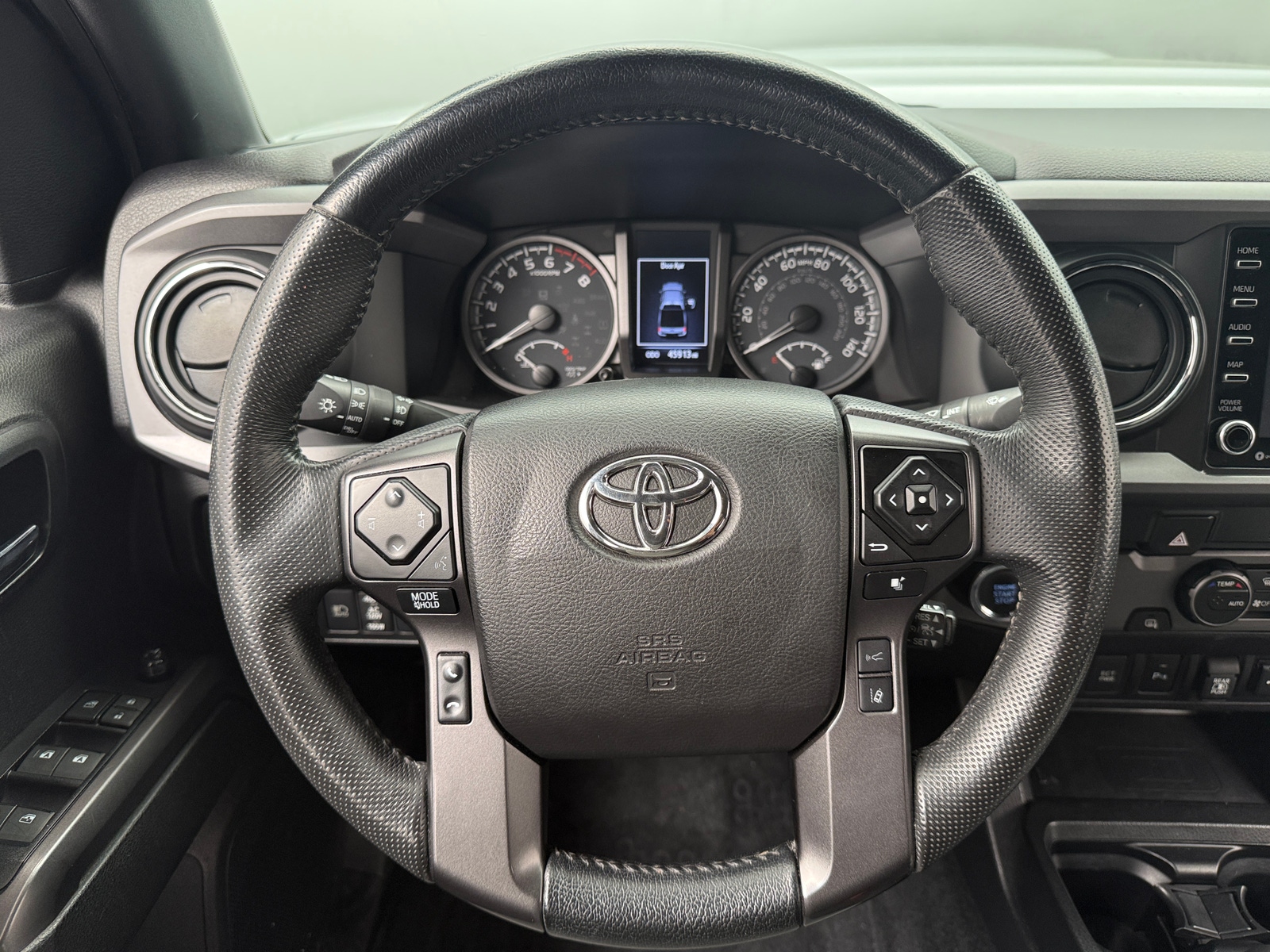 Thumbnail: 2022 Toyota Tacoma - 5