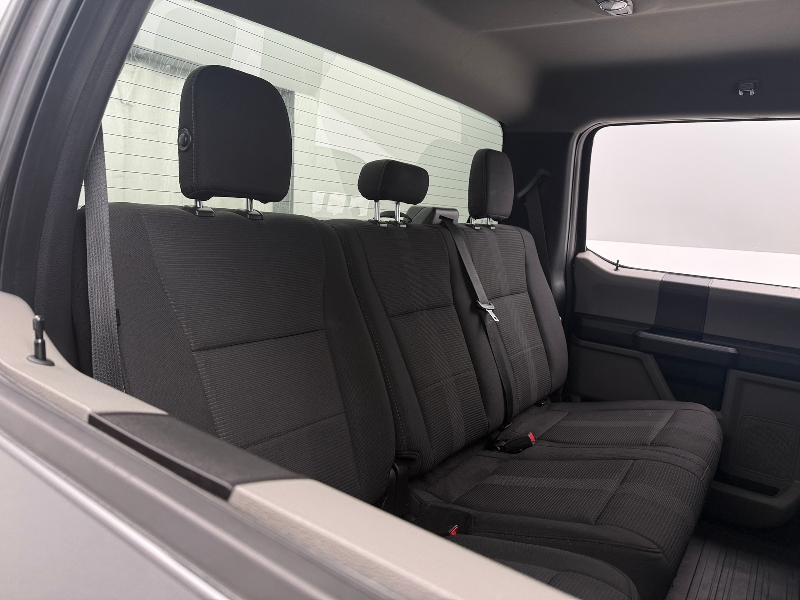 Thumbnail: 2018 Ford Econoline - 6