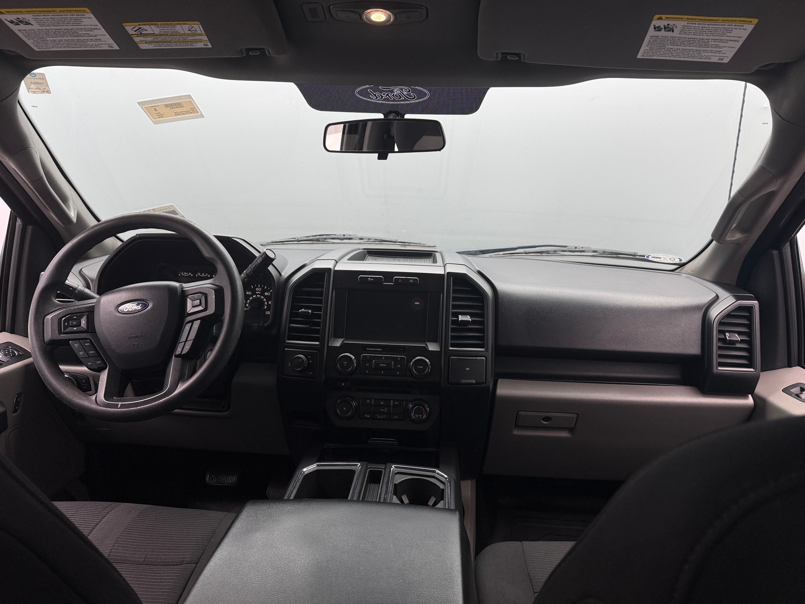 Thumbnail: 2018 Ford Econoline - 3