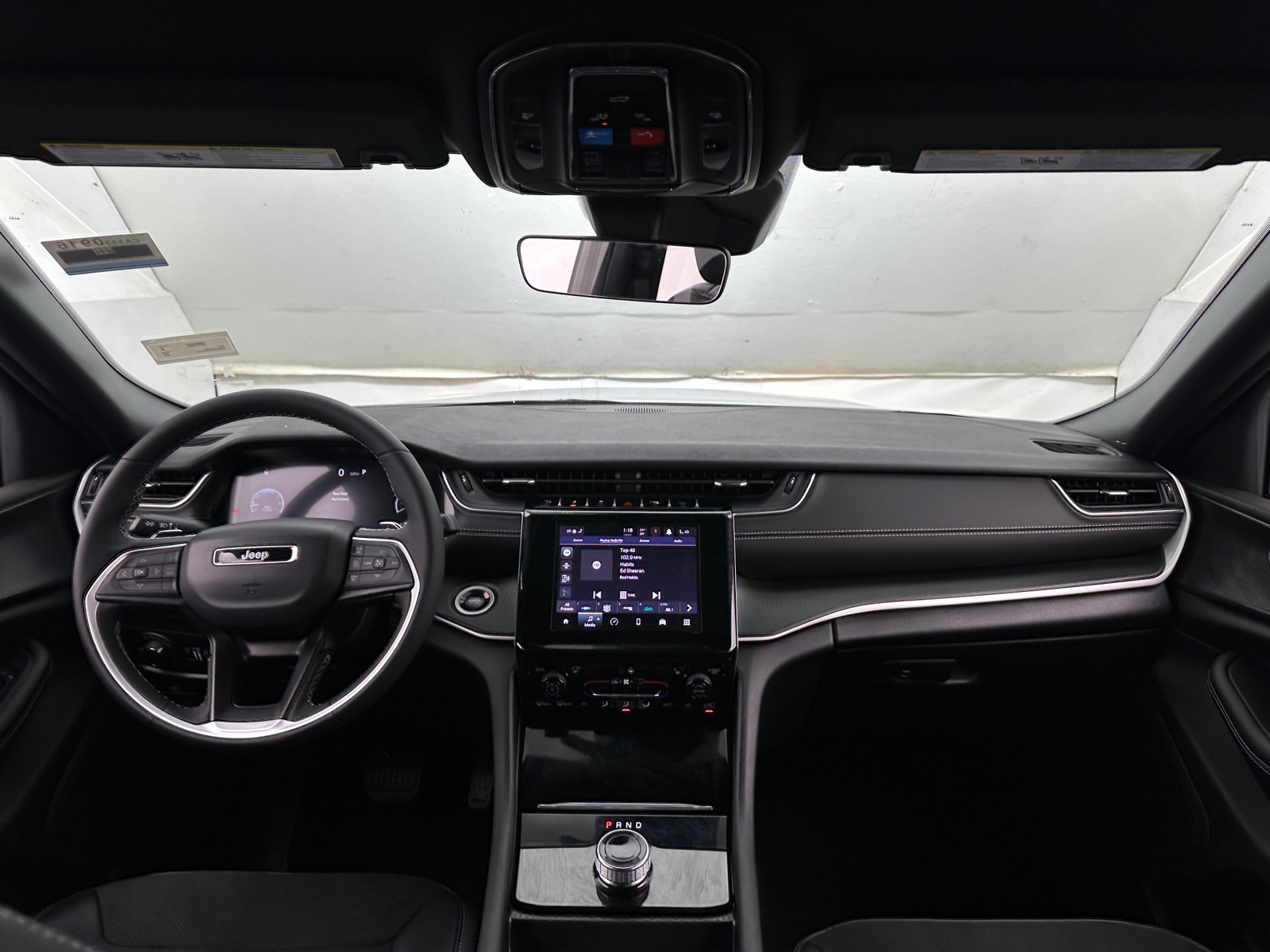 Thumbnail: 2025 Jeep Grand Cherokee - 3