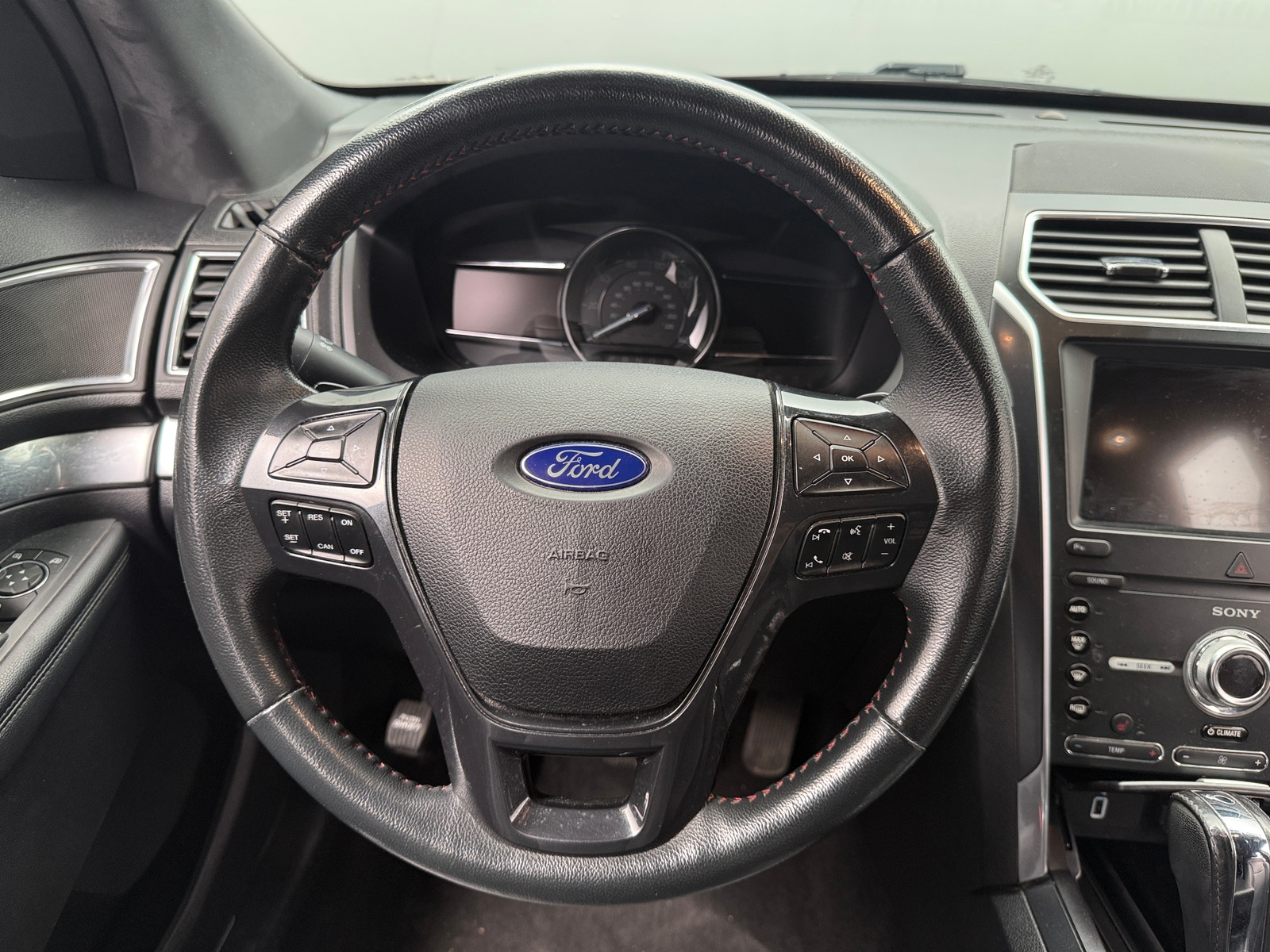 Thumbnail: 2019 Ford Explorer - 4