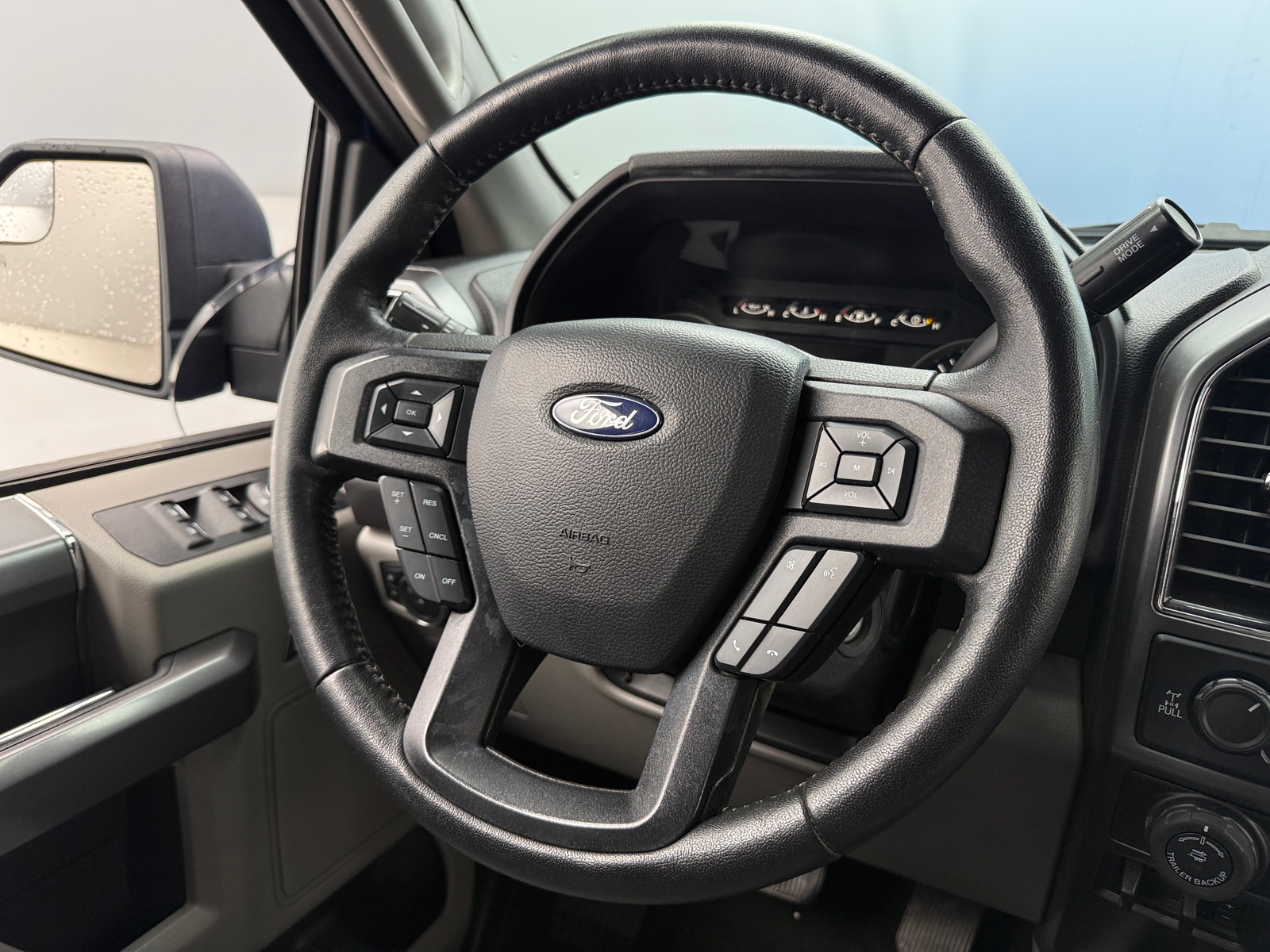 Thumbnail: 2020 Ford Econoline - 5