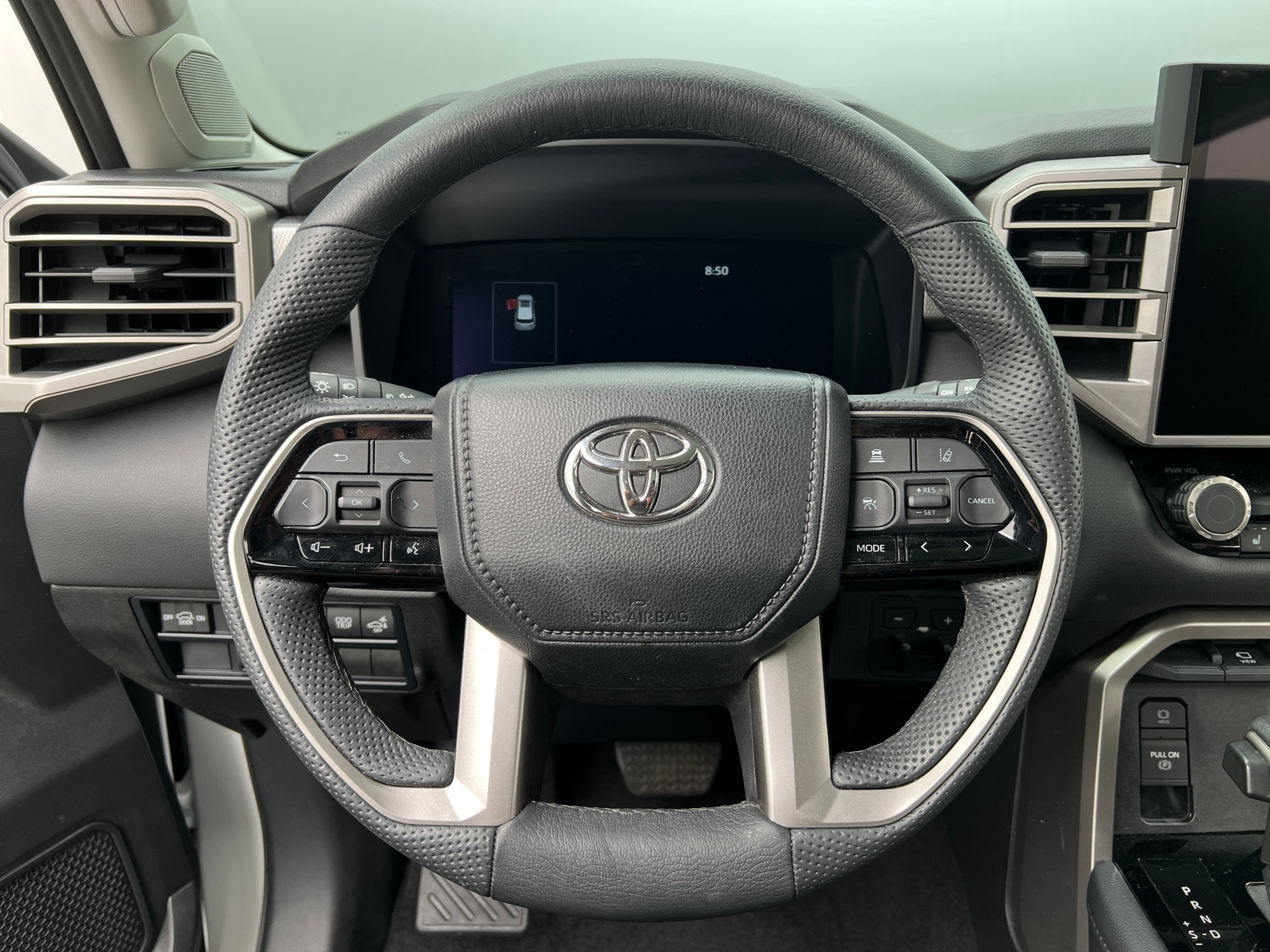 Thumbnail: 2024 Toyota Sequoia - 4