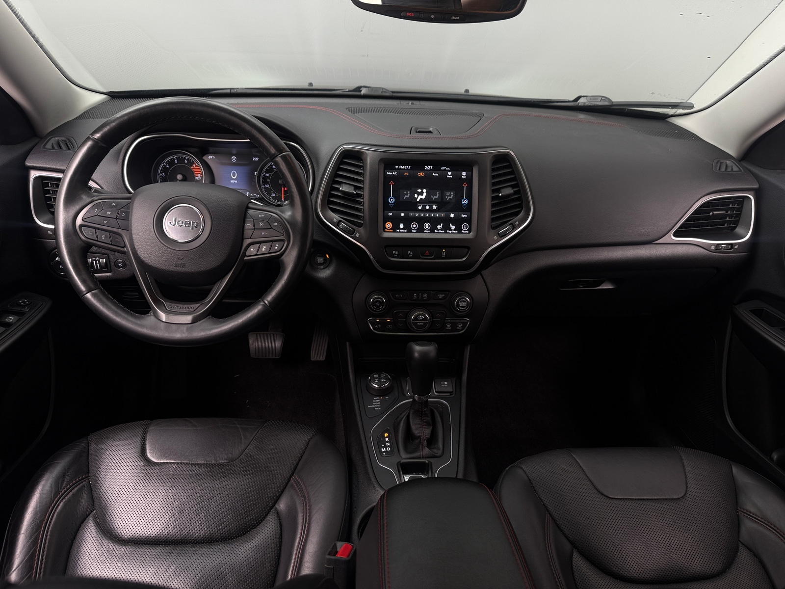 Thumbnail: 2019 Jeep Cherokee - 2