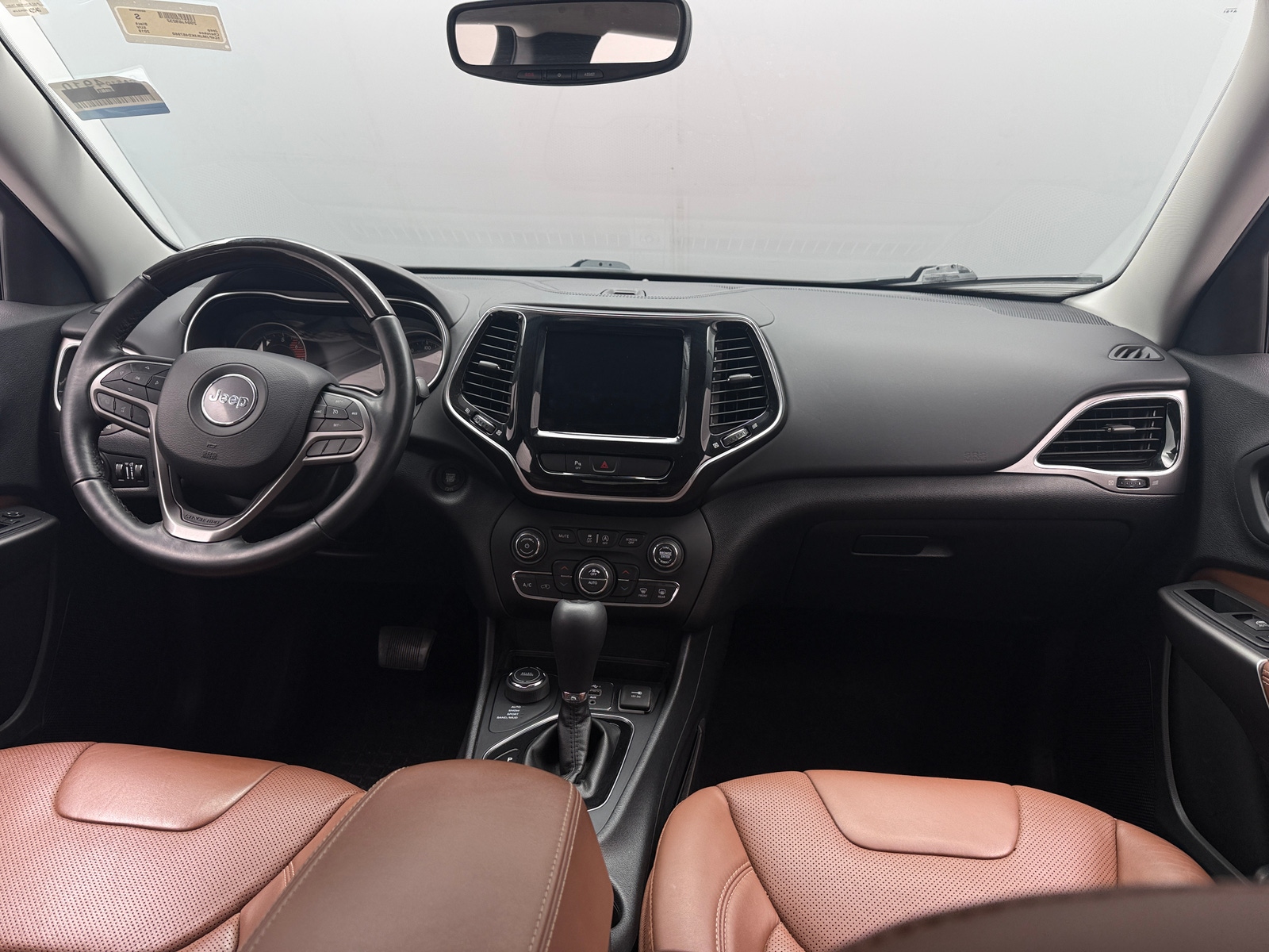 Thumbnail: 2019 Jeep Cherokee - 2