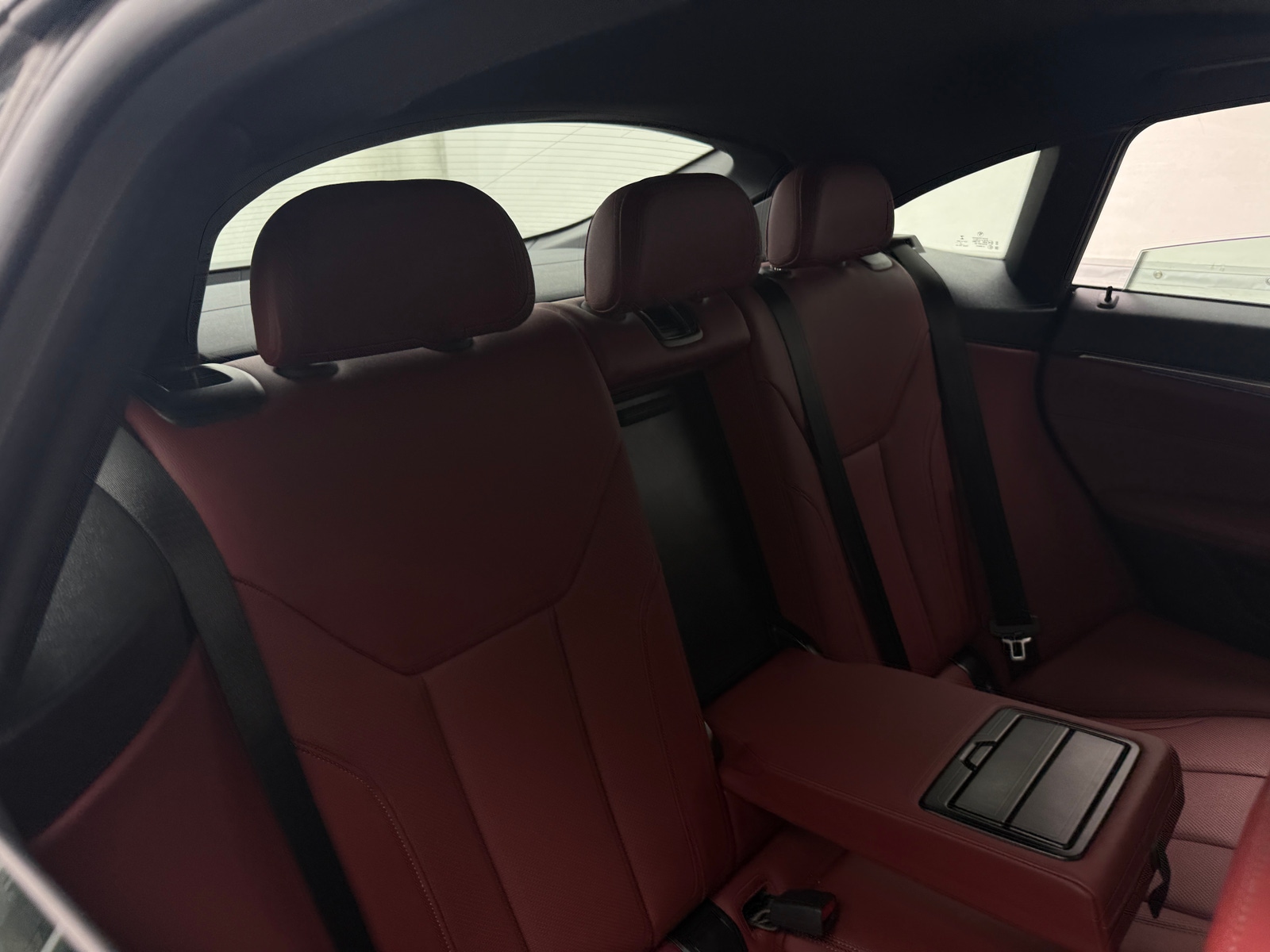 Thumbnail: 2023 BMW i4 - 5