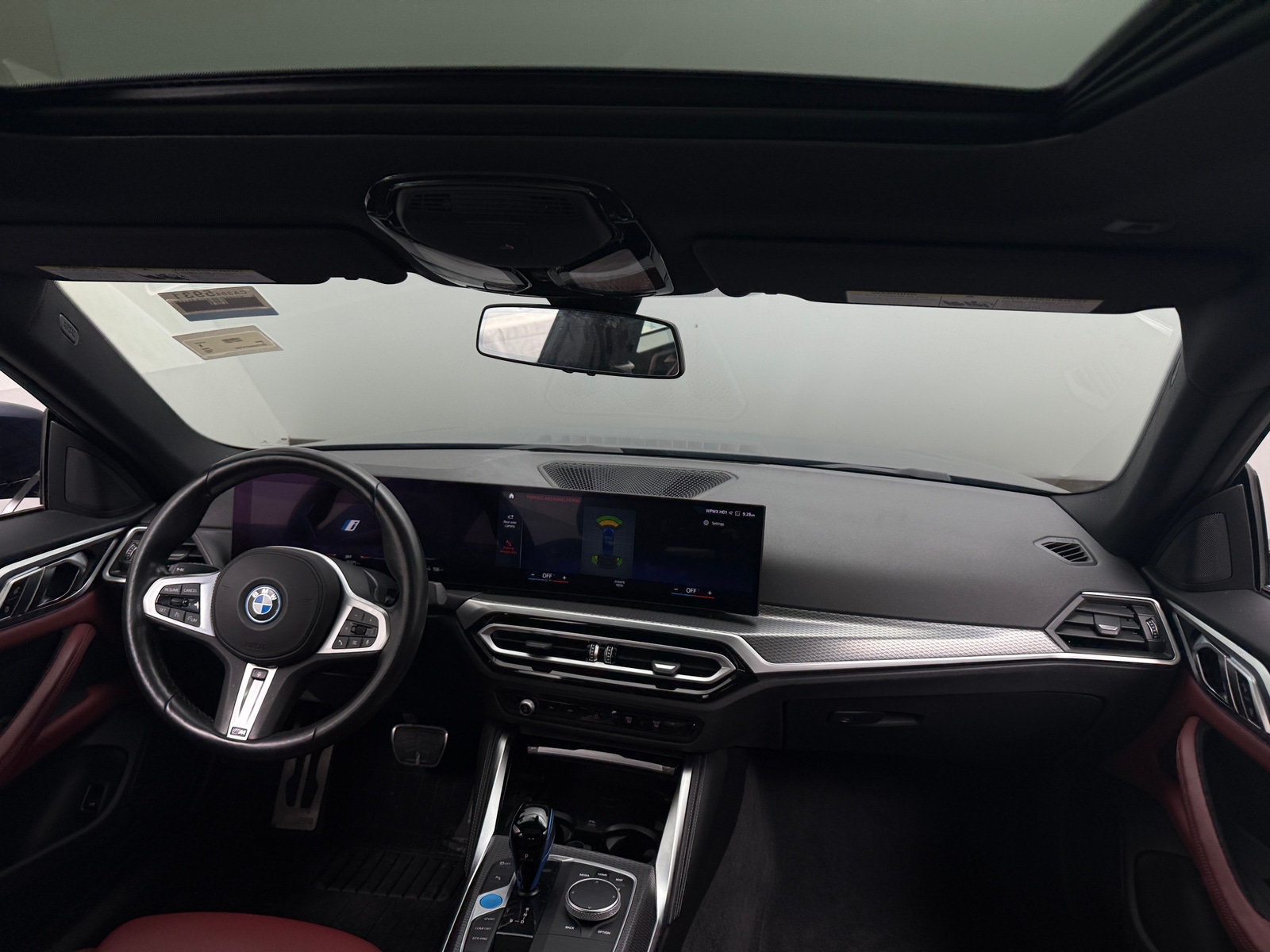 Thumbnail: 2023 BMW i4 - 2