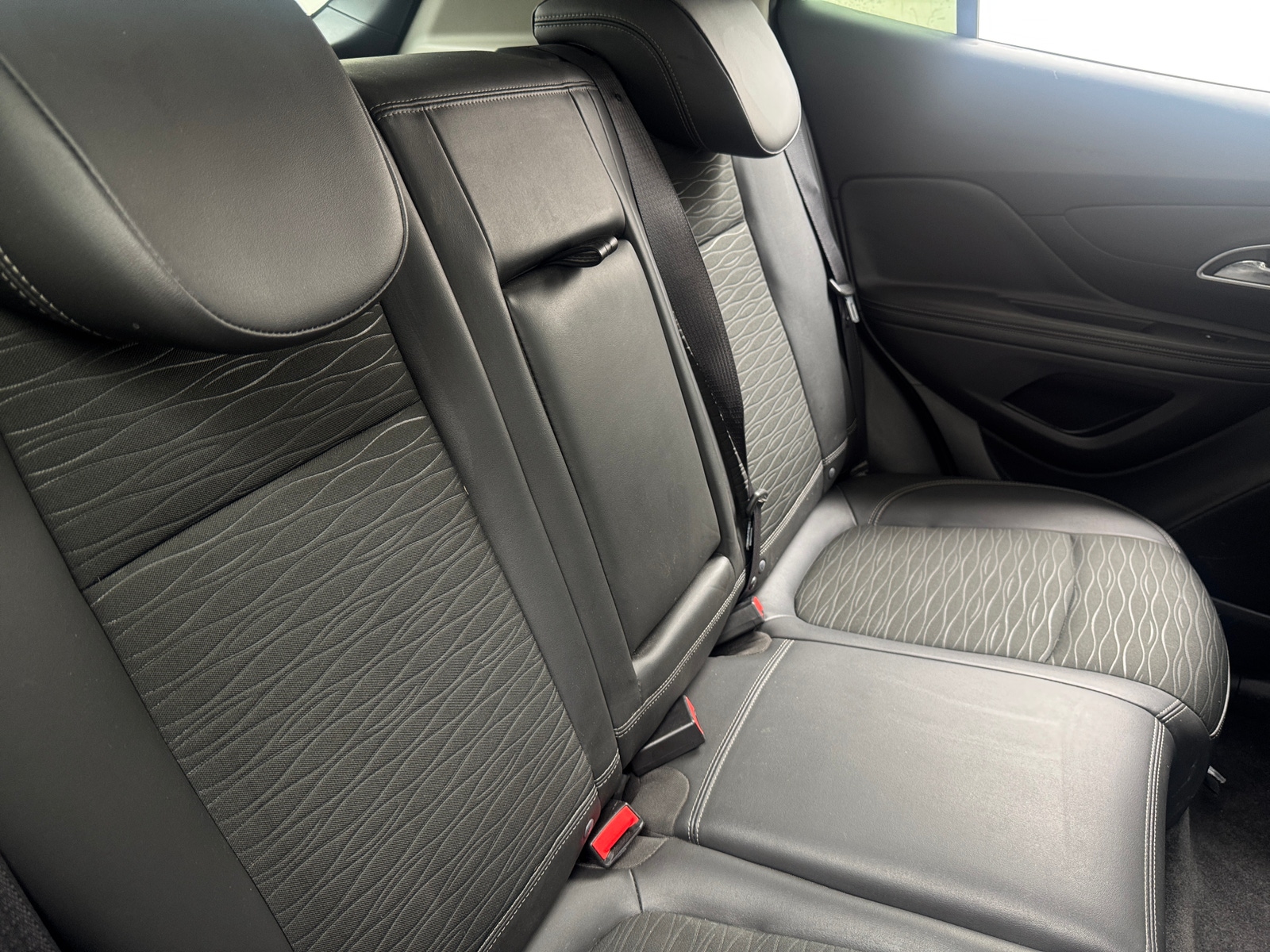 Thumbnail: 2016 Buick Encore - 5