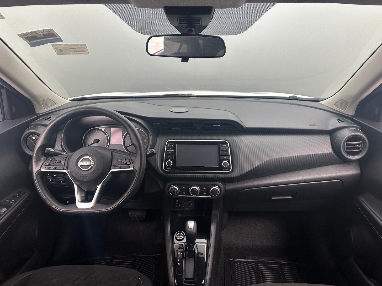 Thumbnail: 2022 Nissan Kicks - 3