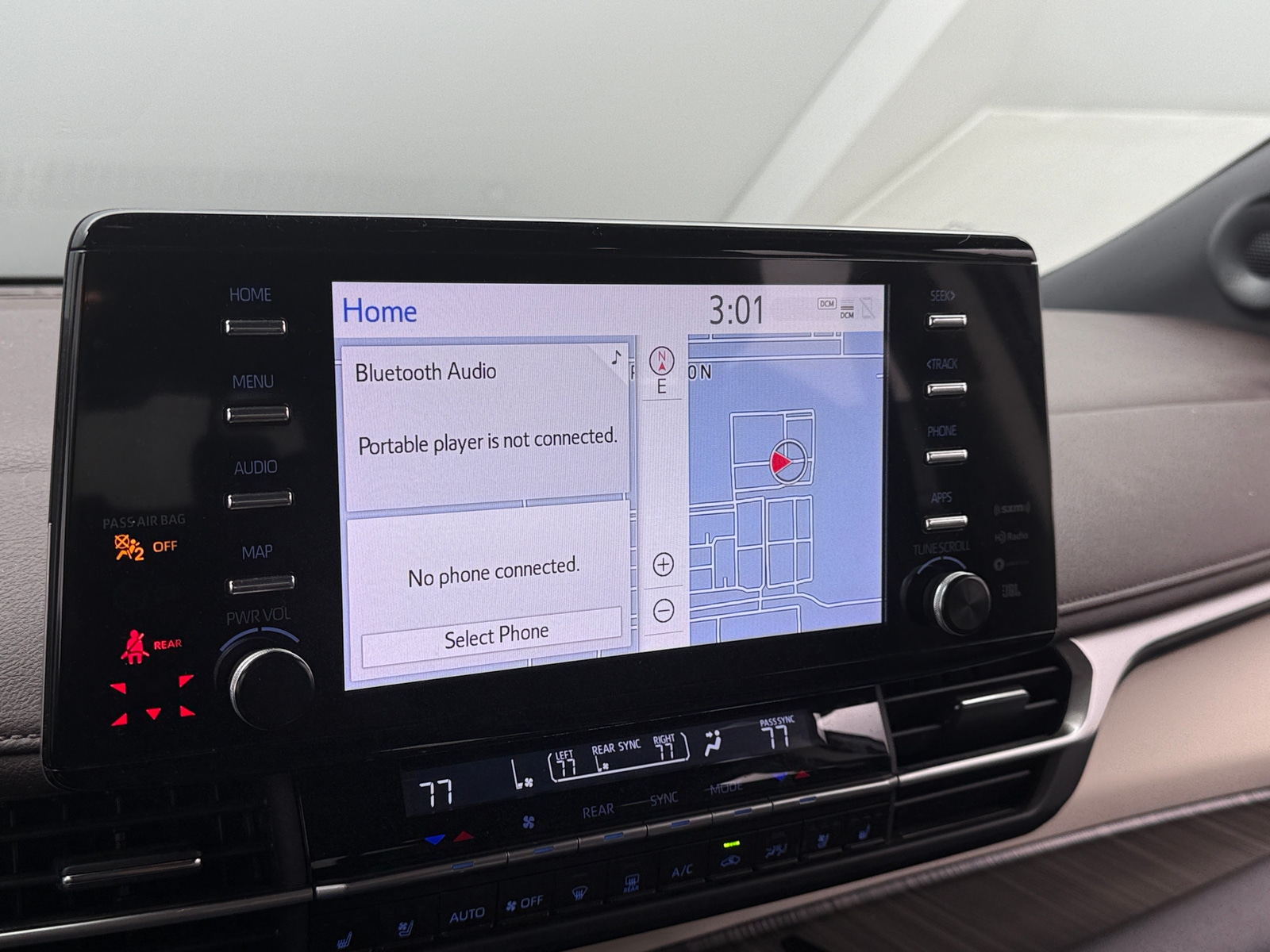 Thumbnail: 2023 Toyota Sienna - 3