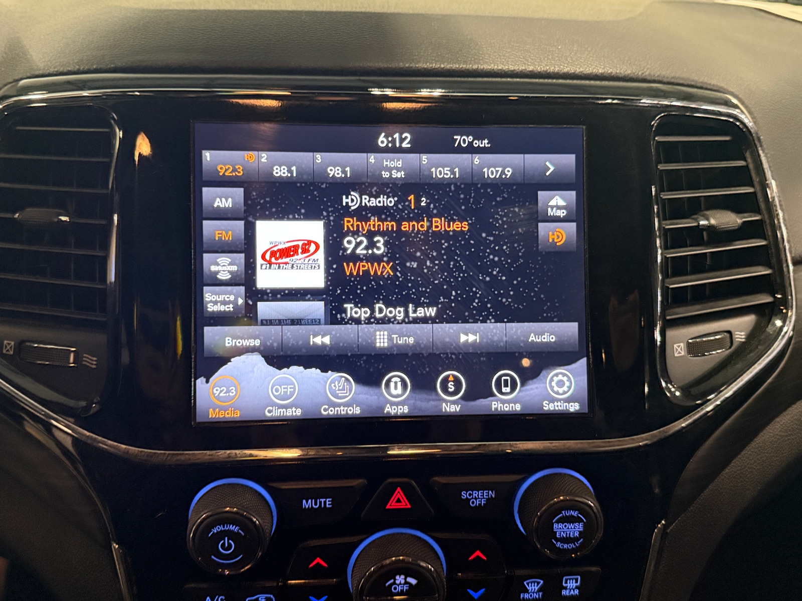 Thumbnail: 2020 Jeep Grand Cherokee - 4