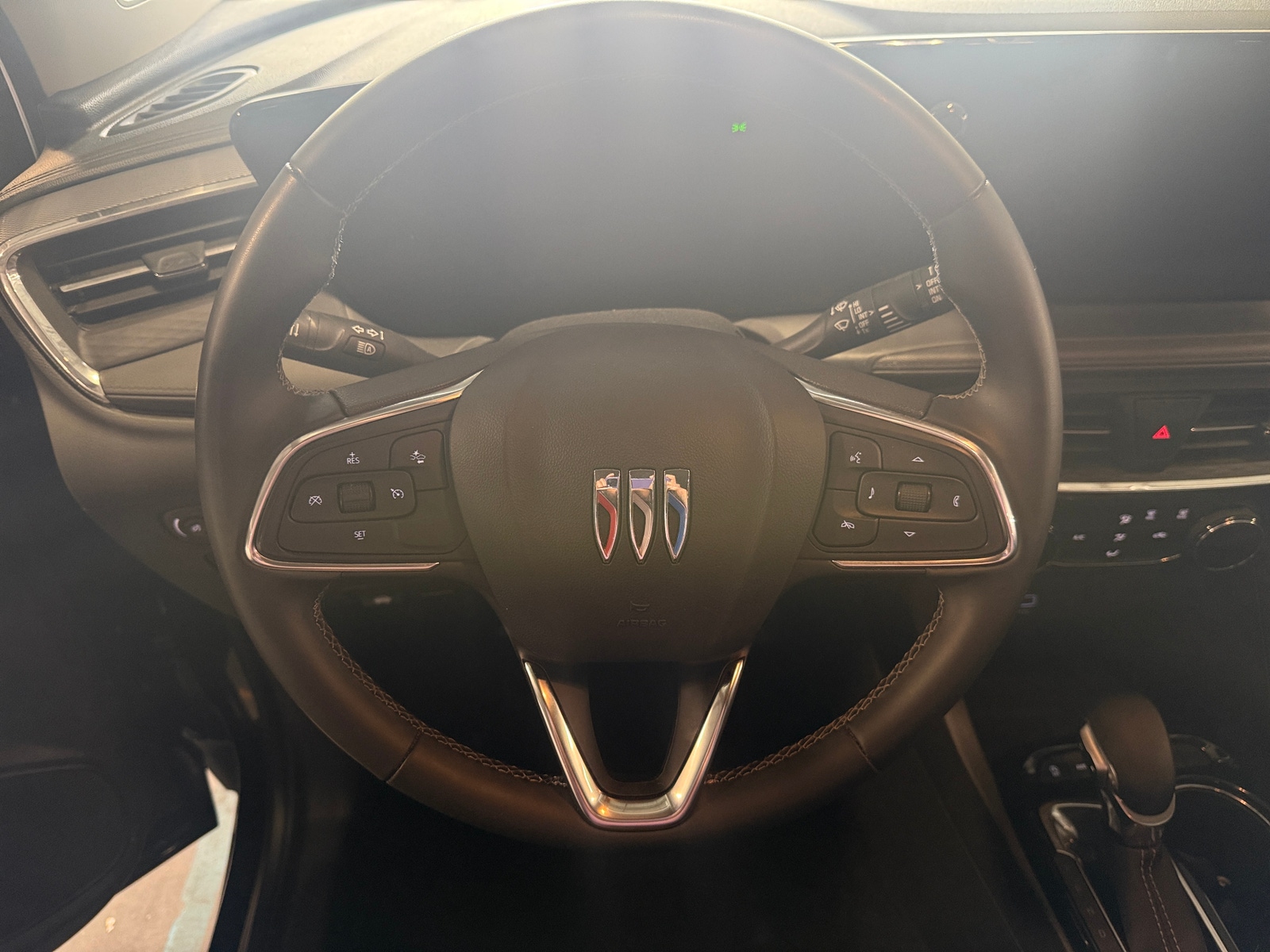 Thumbnail: 2025 Buick Encore GX - 4