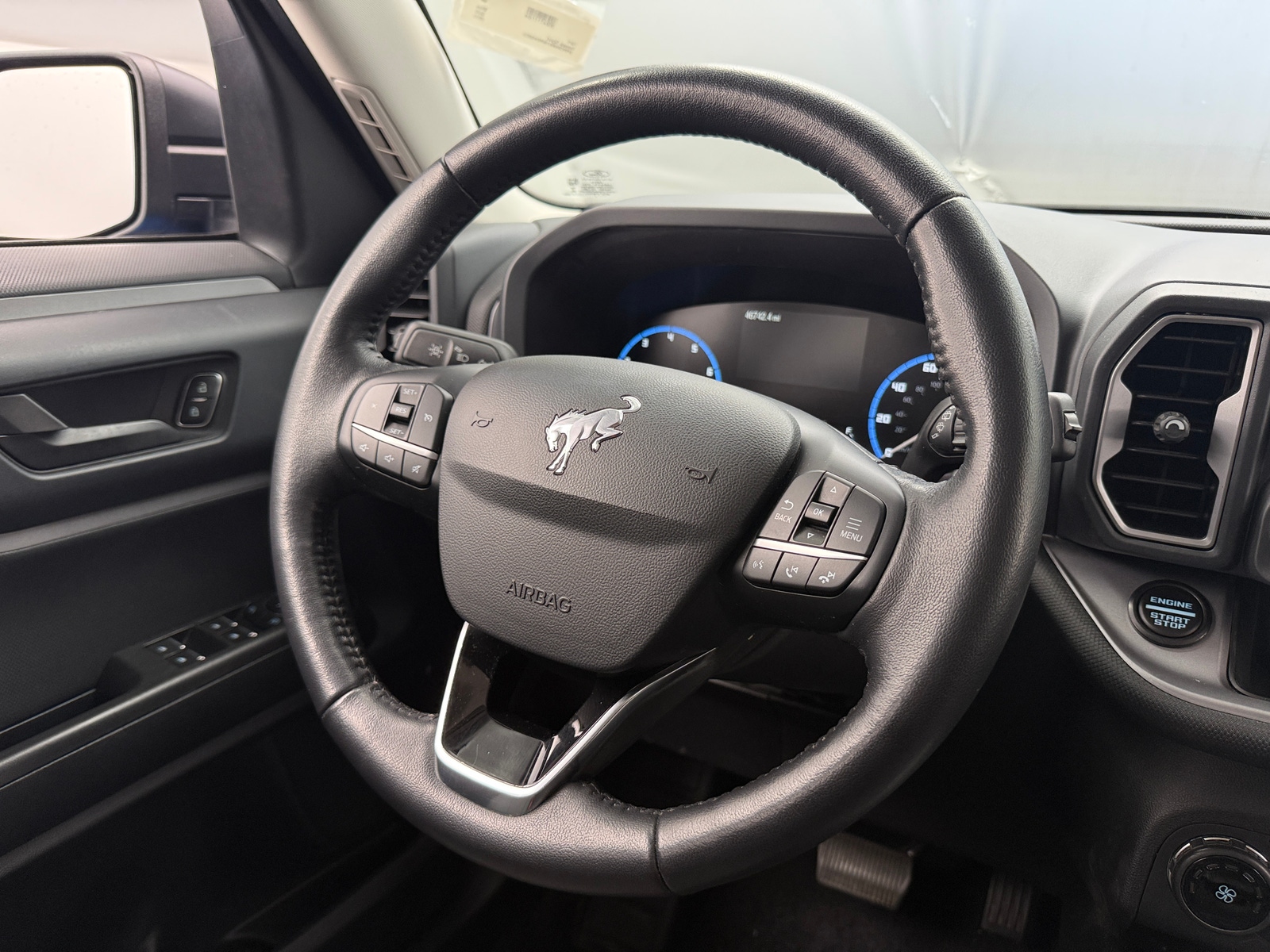 Thumbnail: 2022 Ford Bronco Sport - 5