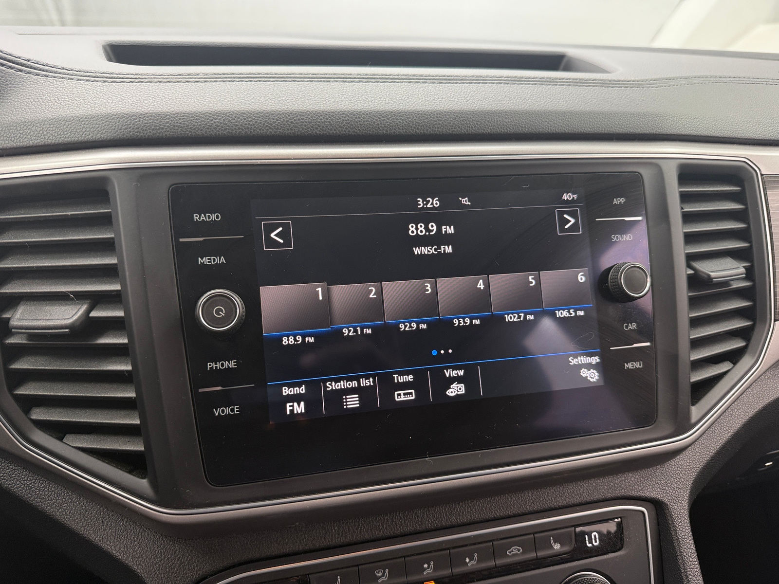 Thumbnail: 2019 Volkswagen Atlas - 3