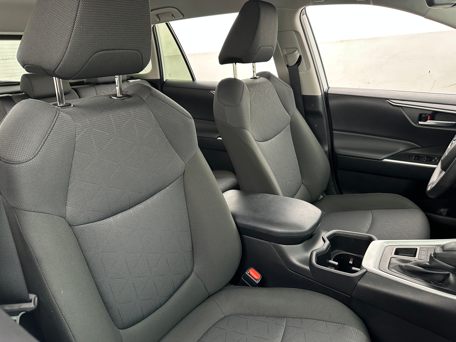 Thumbnail: 2025 Toyota RAV4 - 2