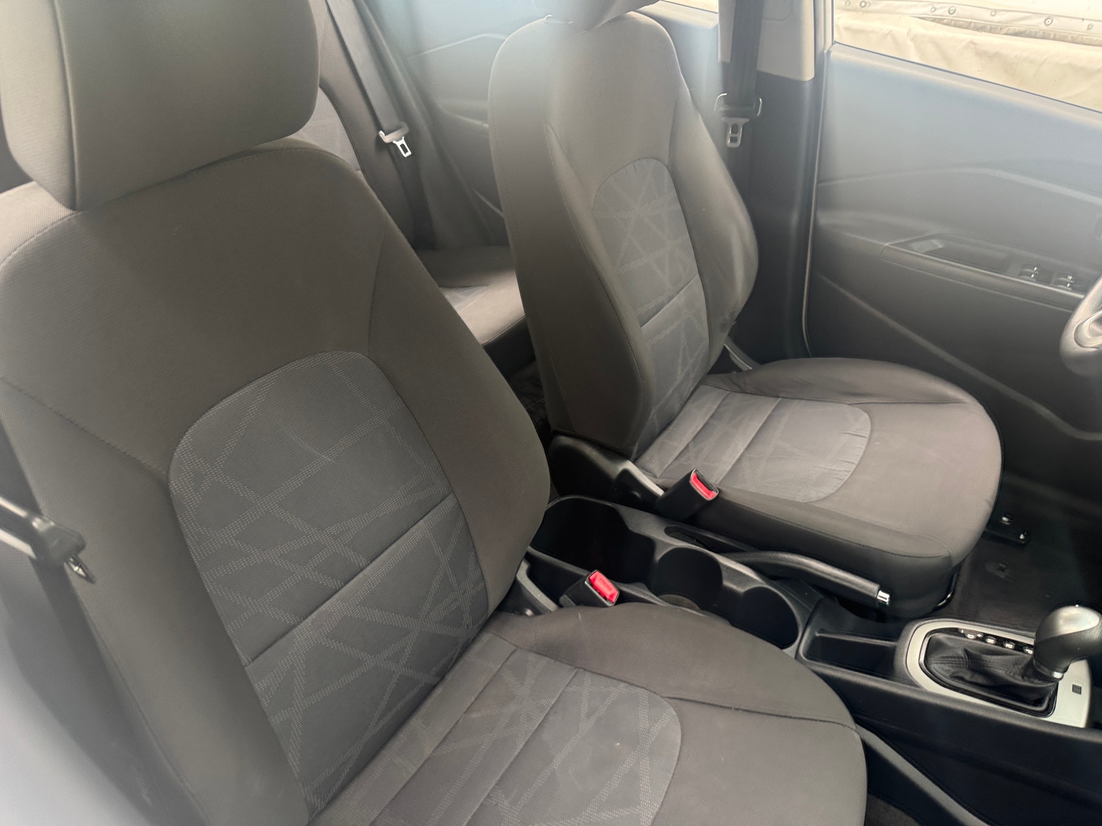 Thumbnail: 2016 Kia Rio - 2