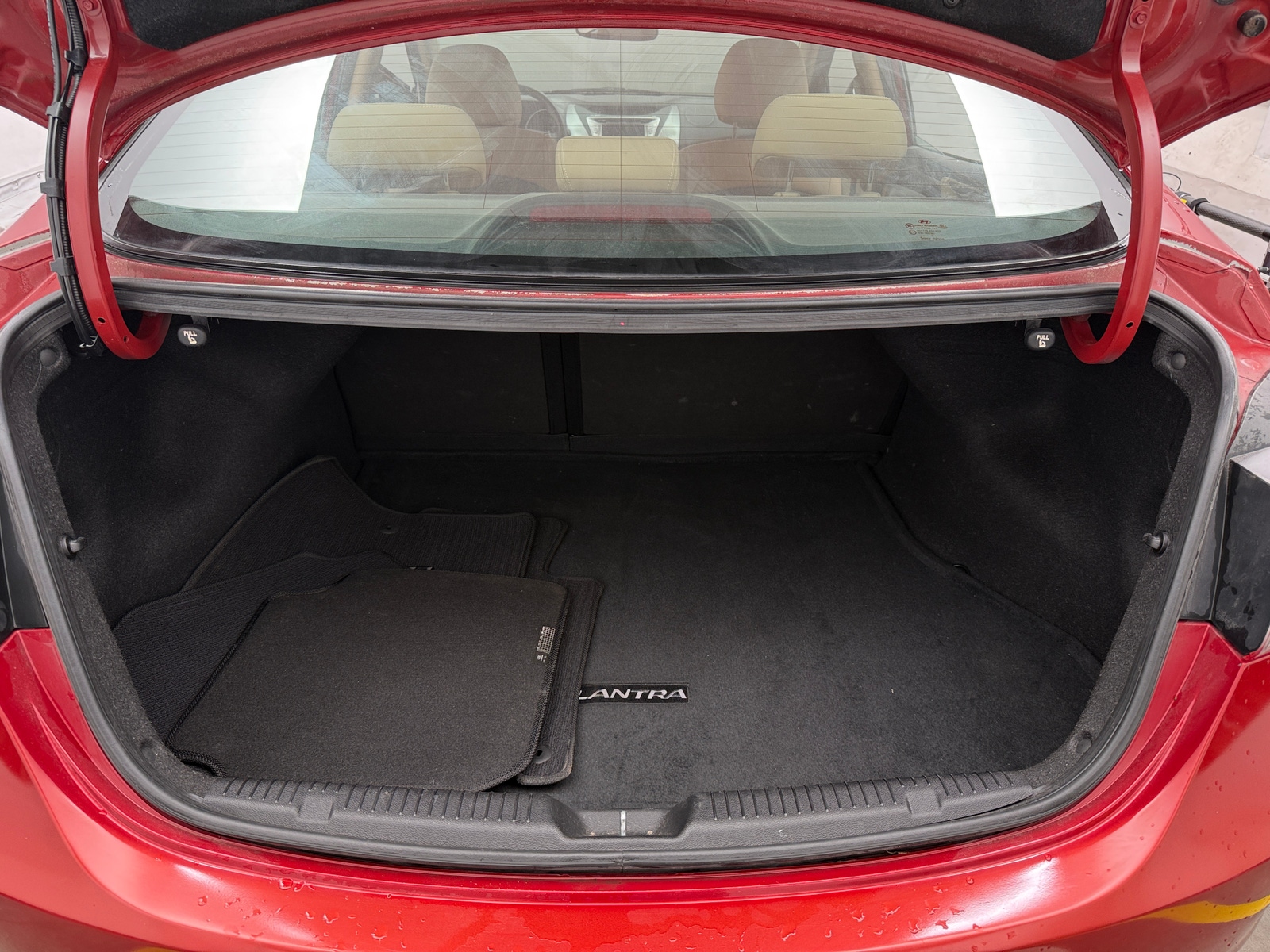 Thumbnail: 2013 Hyundai Elantra - 6