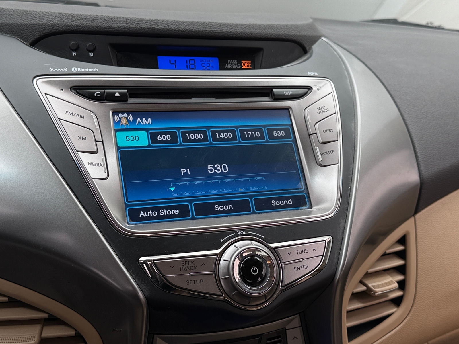 Thumbnail: 2013 Hyundai Elantra - 3