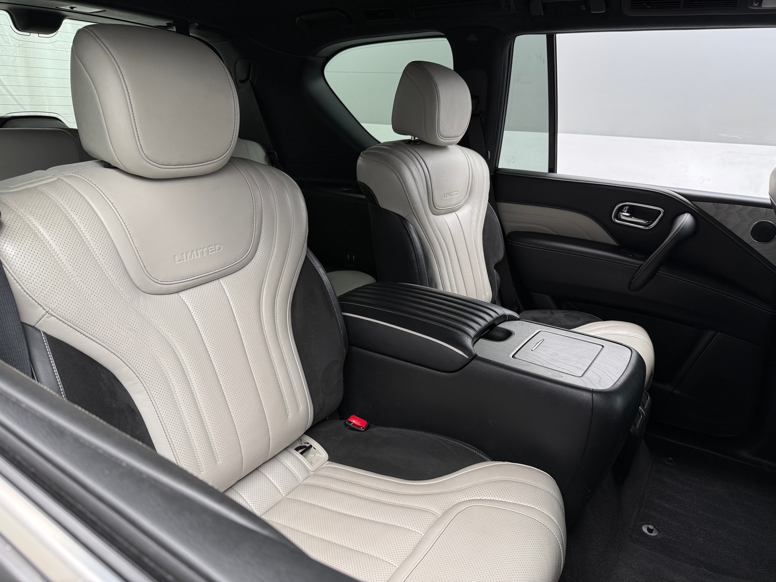 Thumbnail: 2019 INFINITI QX80 - 5