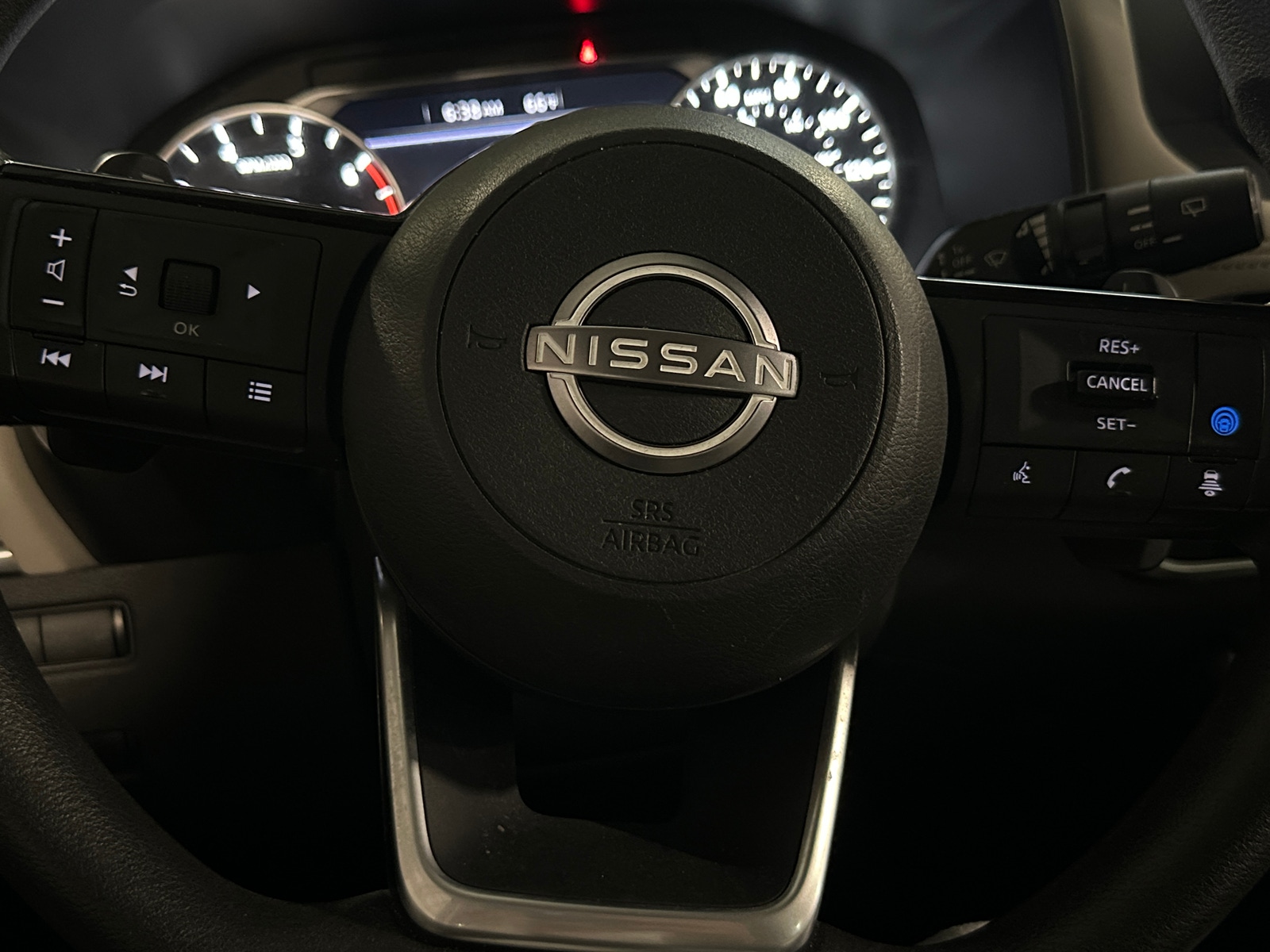 Thumbnail: 2023 Nissan Rogue - 5