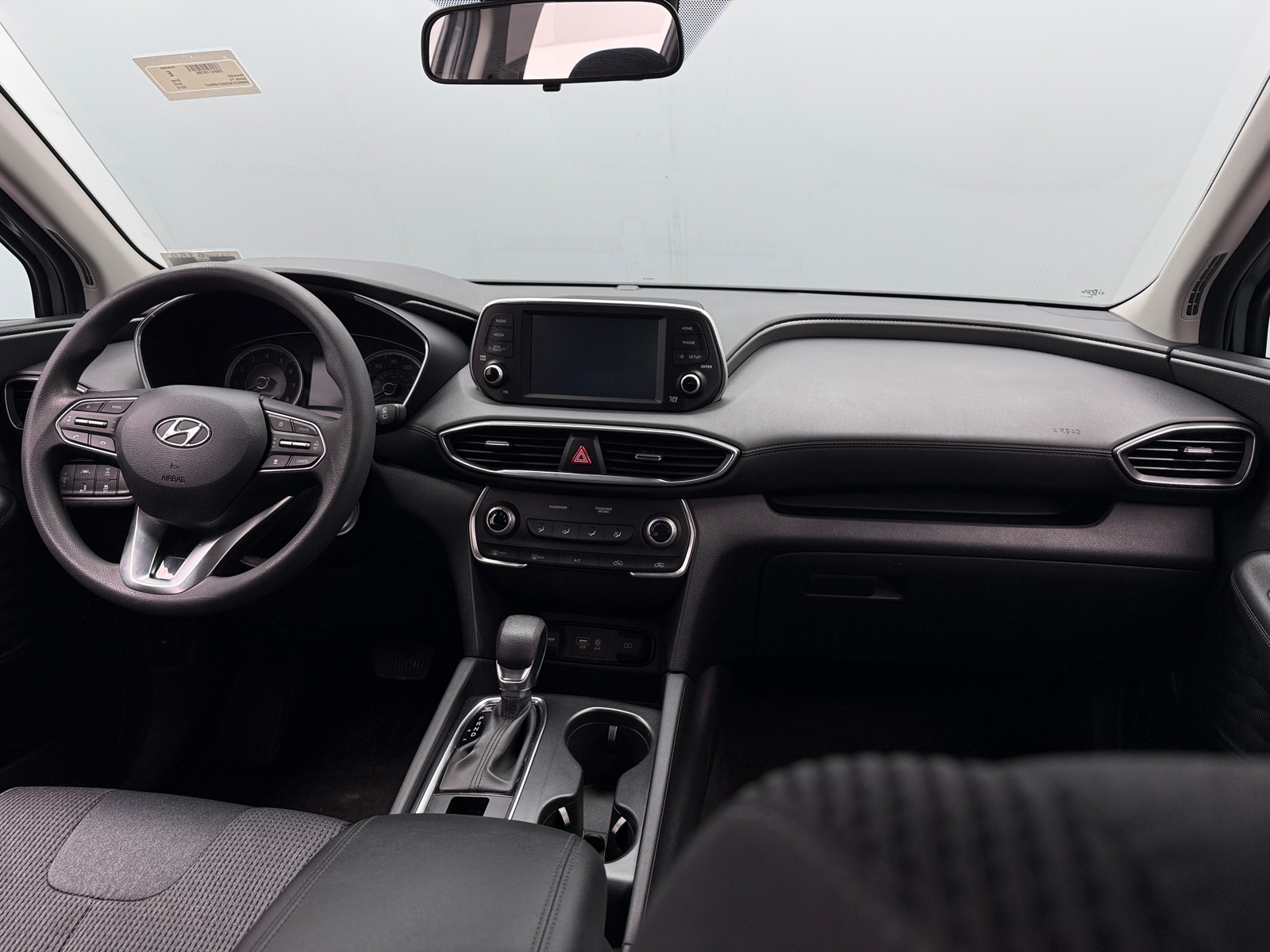 Thumbnail: 2019 Hyundai Santa Fe - 3