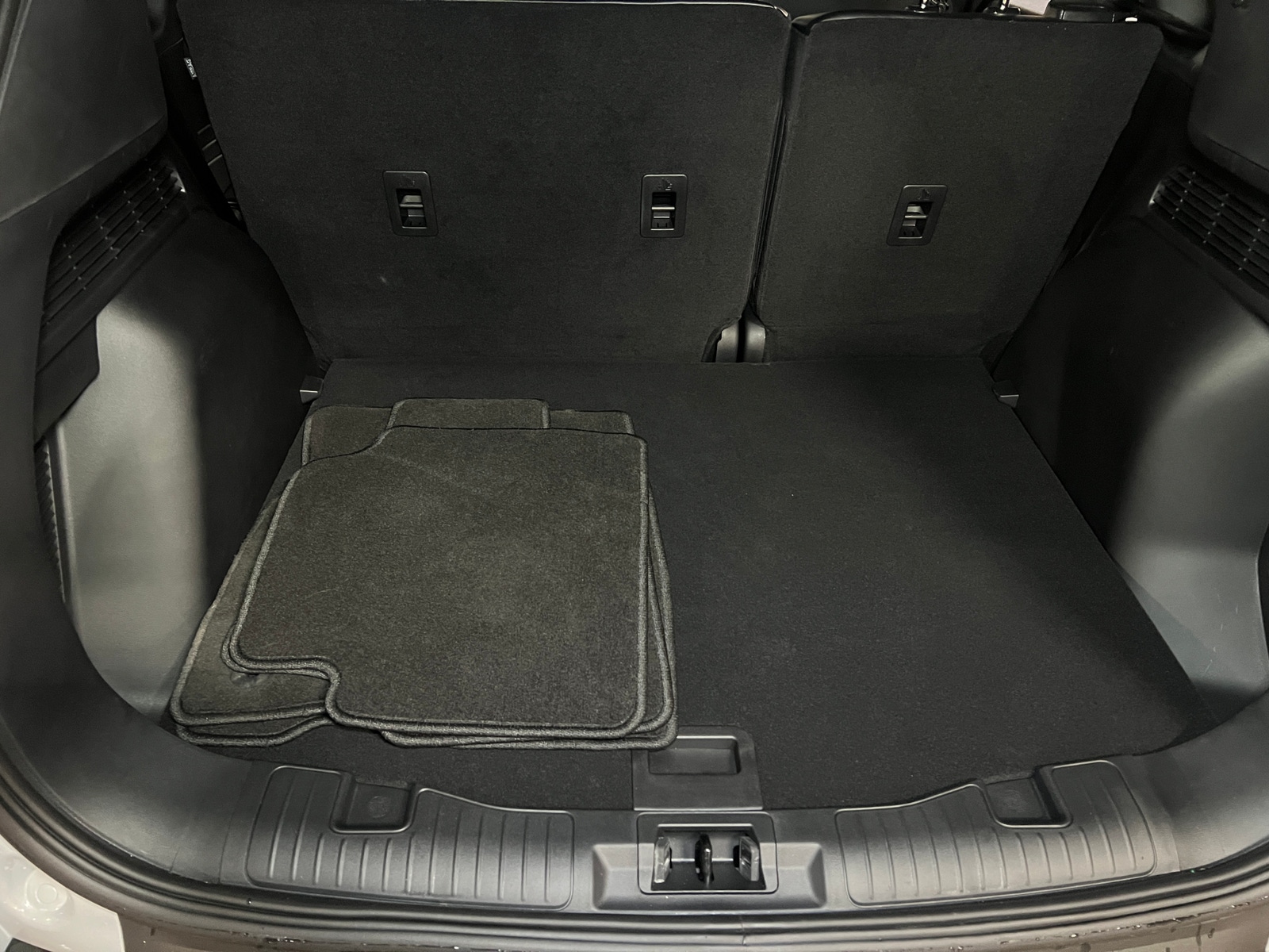 Thumbnail: 2025 Ford Escape - 7