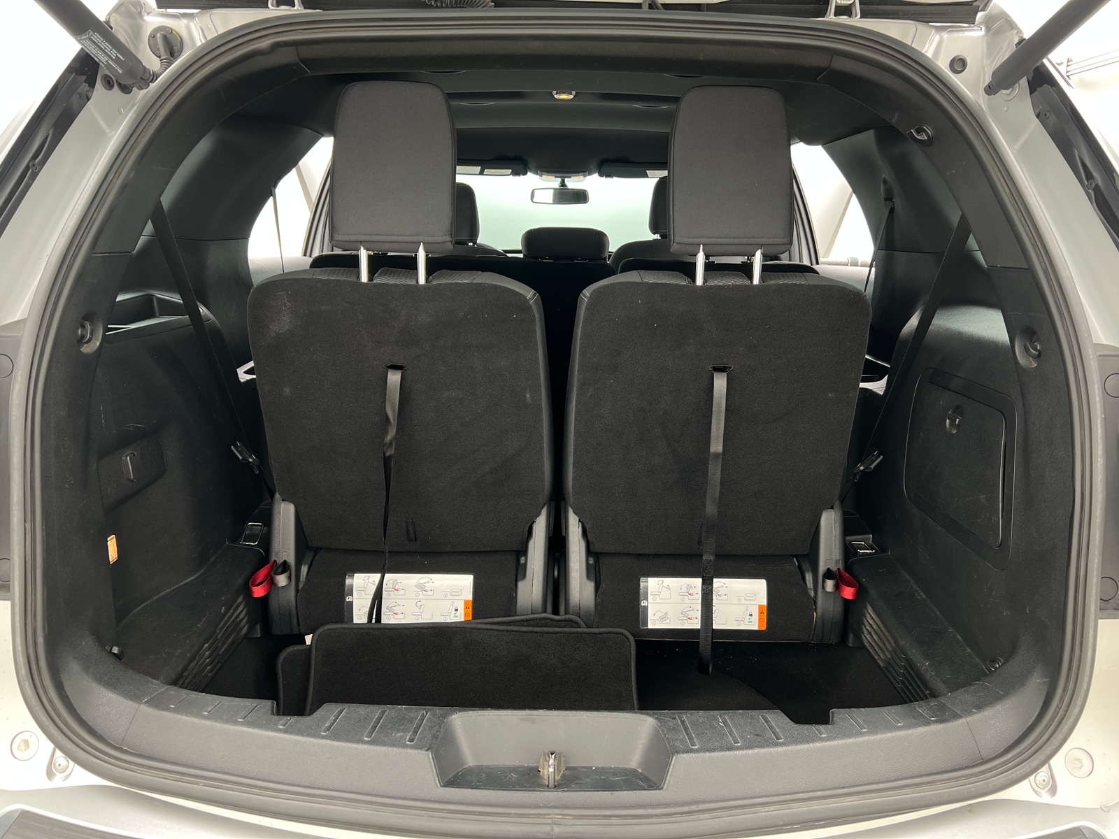 Thumbnail: 2018 Ford Explorer - 7