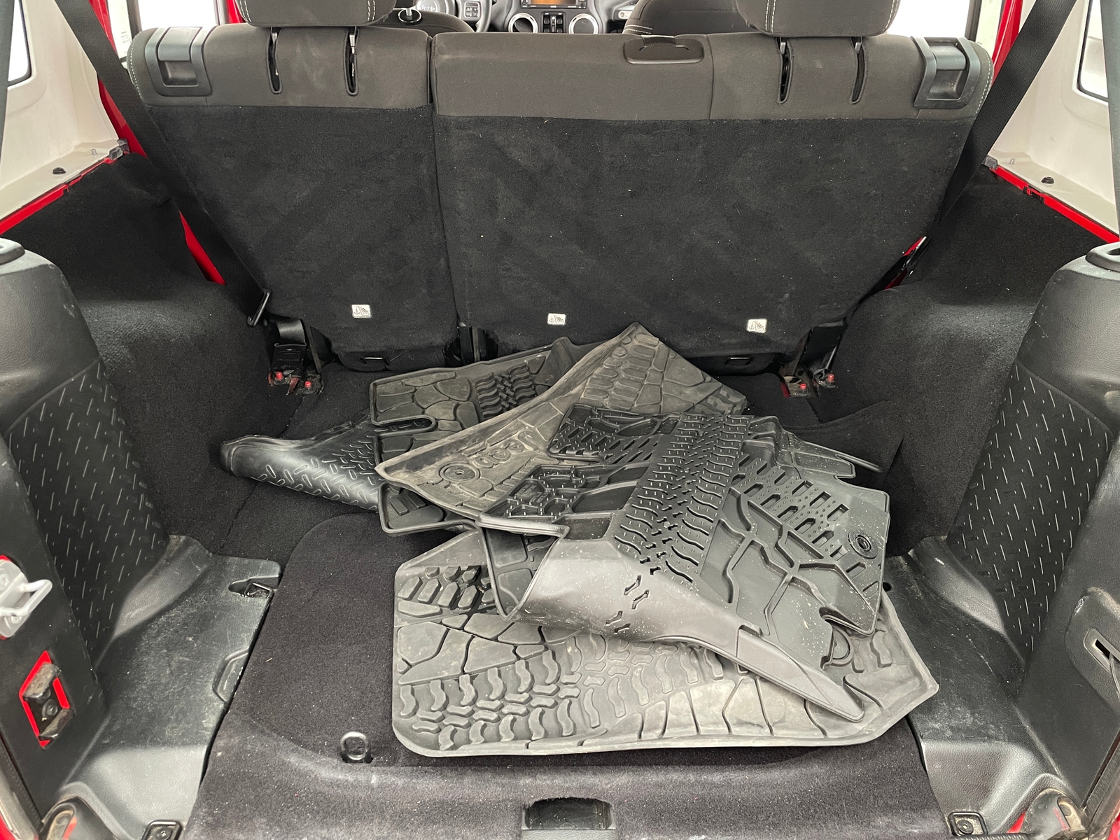 Thumbnail: 2017 Jeep Wrangler - 7