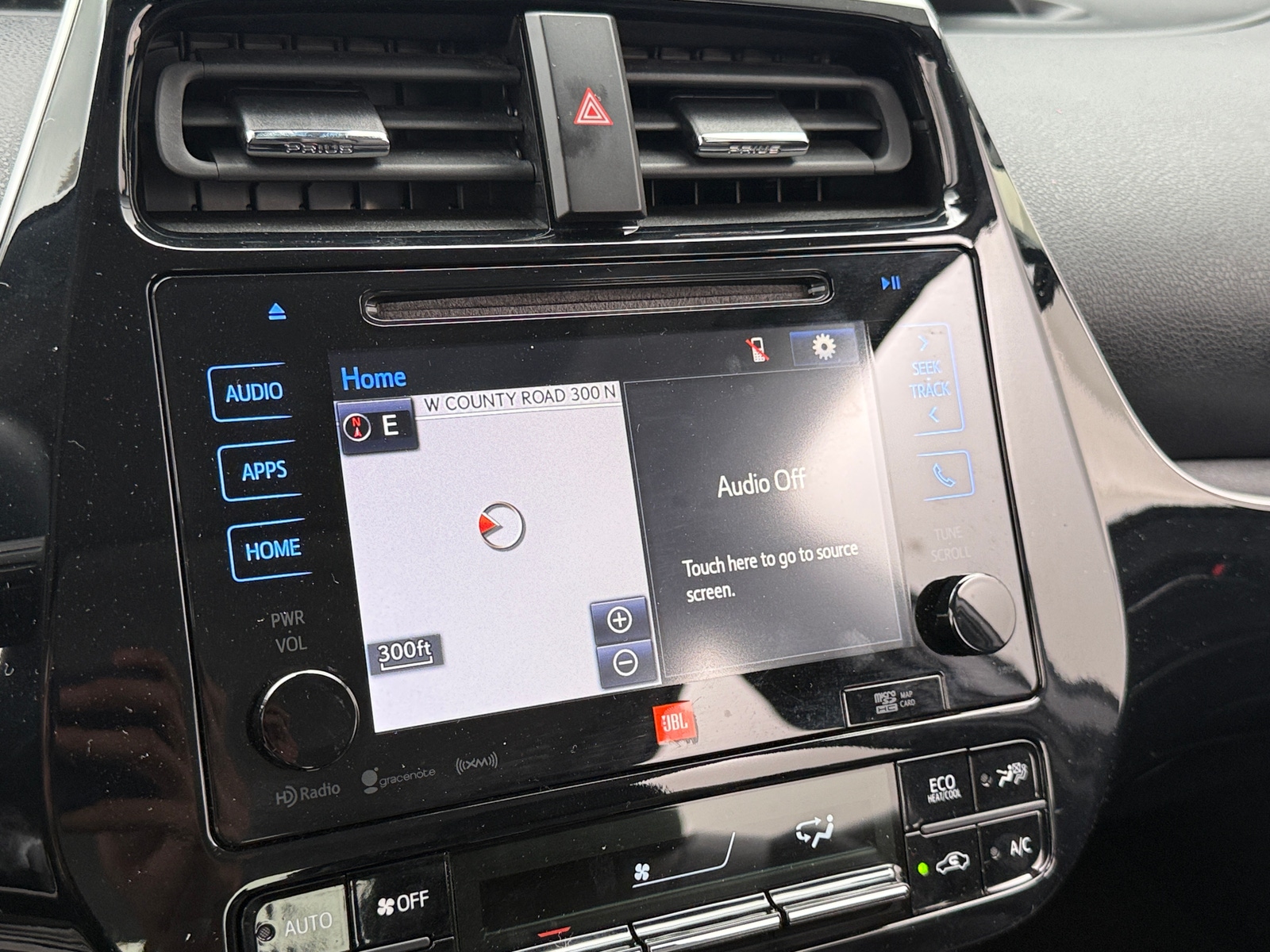 Thumbnail: 2017 Toyota Prius - 4