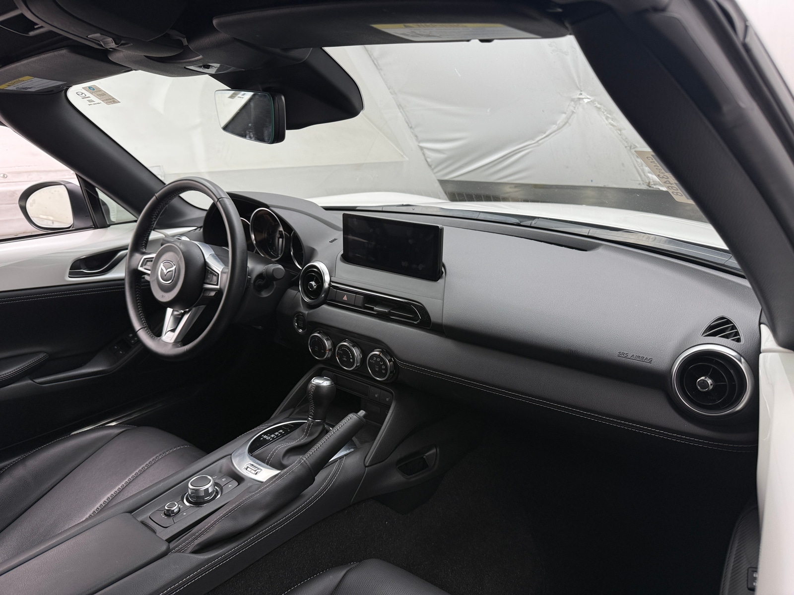 Thumbnail: 2024 Mazda MX-5 Miata - 2