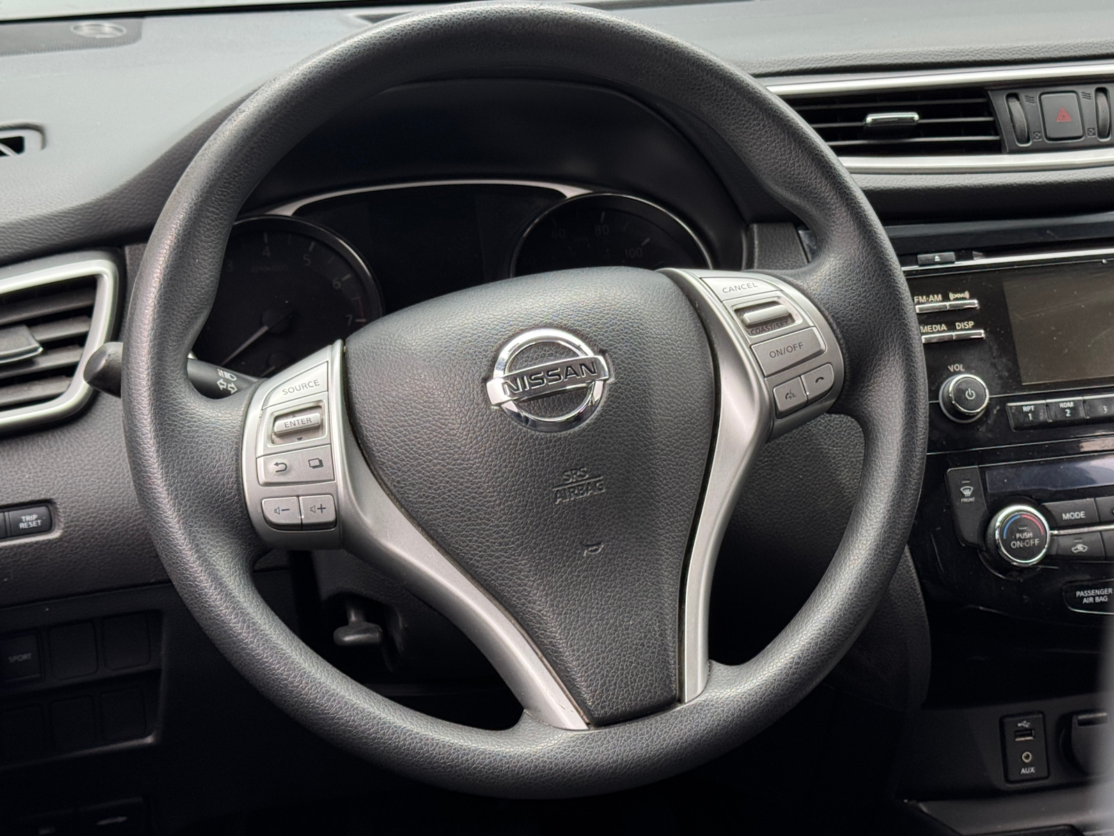 Thumbnail: 2016 Nissan Rogue - 5