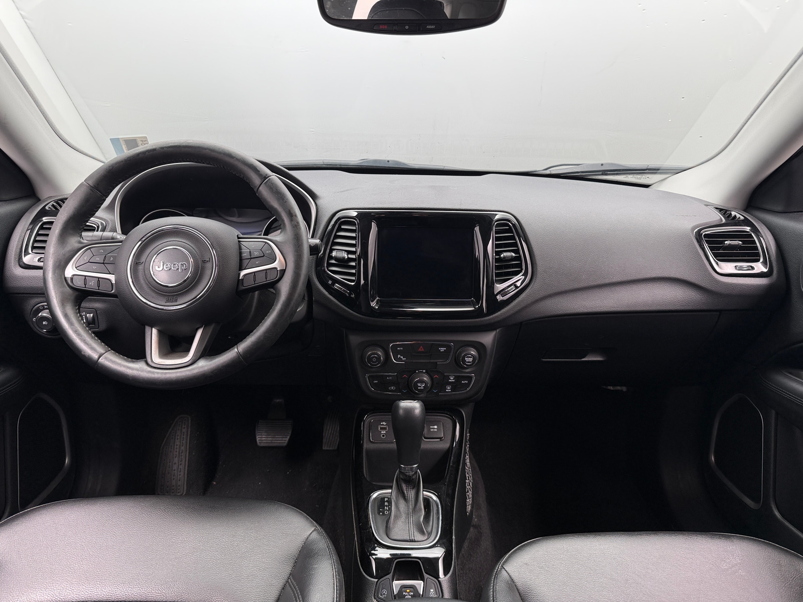 Thumbnail: 2018 Jeep Compass - 3