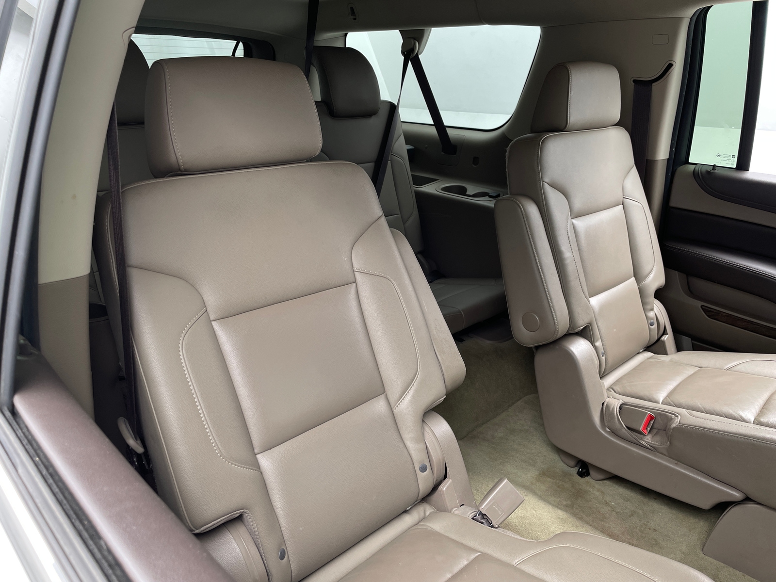 Thumbnail: 2017 Chevrolet Suburban - 5